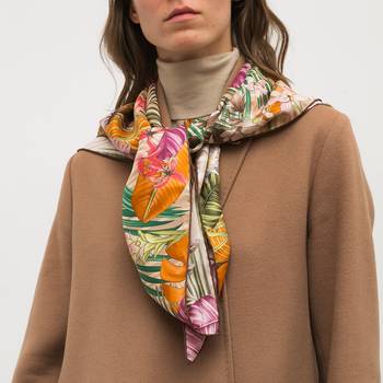 Платок Salvatore Ferragamo