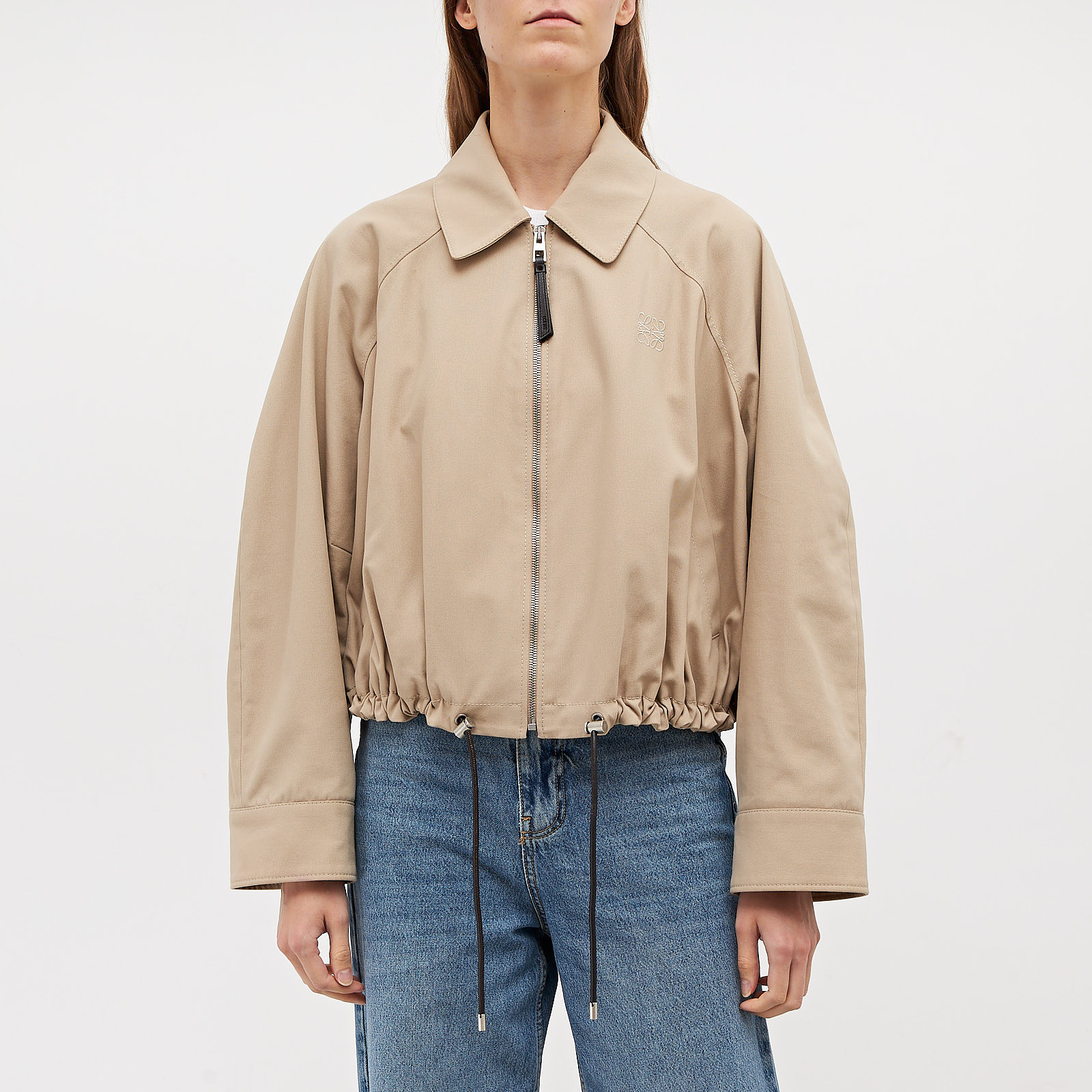 Куртка бежевого цвета Loewe - фото из каталога магазина брендовой одежды Second Friend Store Куртка Loewe - купить оригинал в секонд-хенде SFS - 1