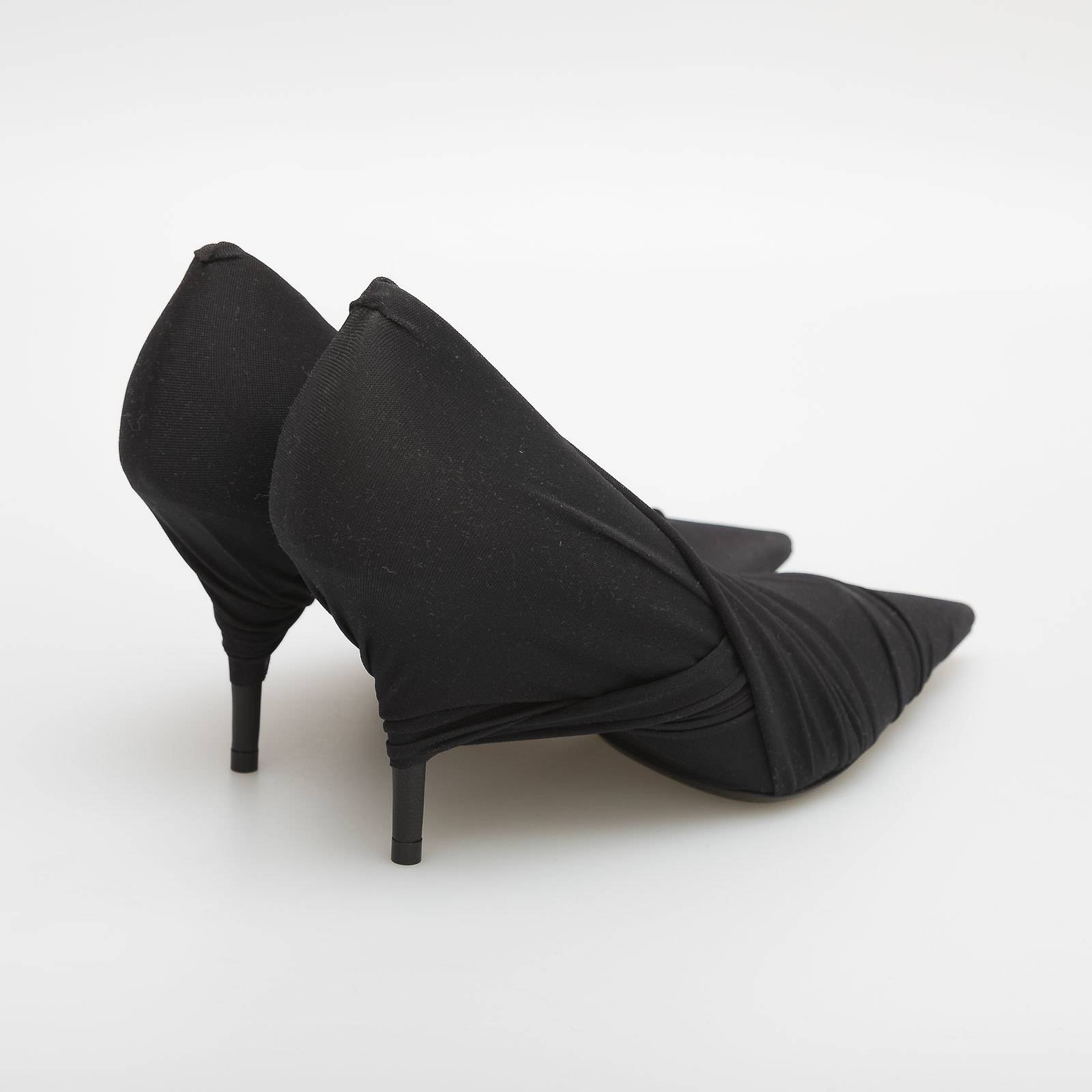 Туфли Balenciaga - купить оригинал в секонд-хенде SFS