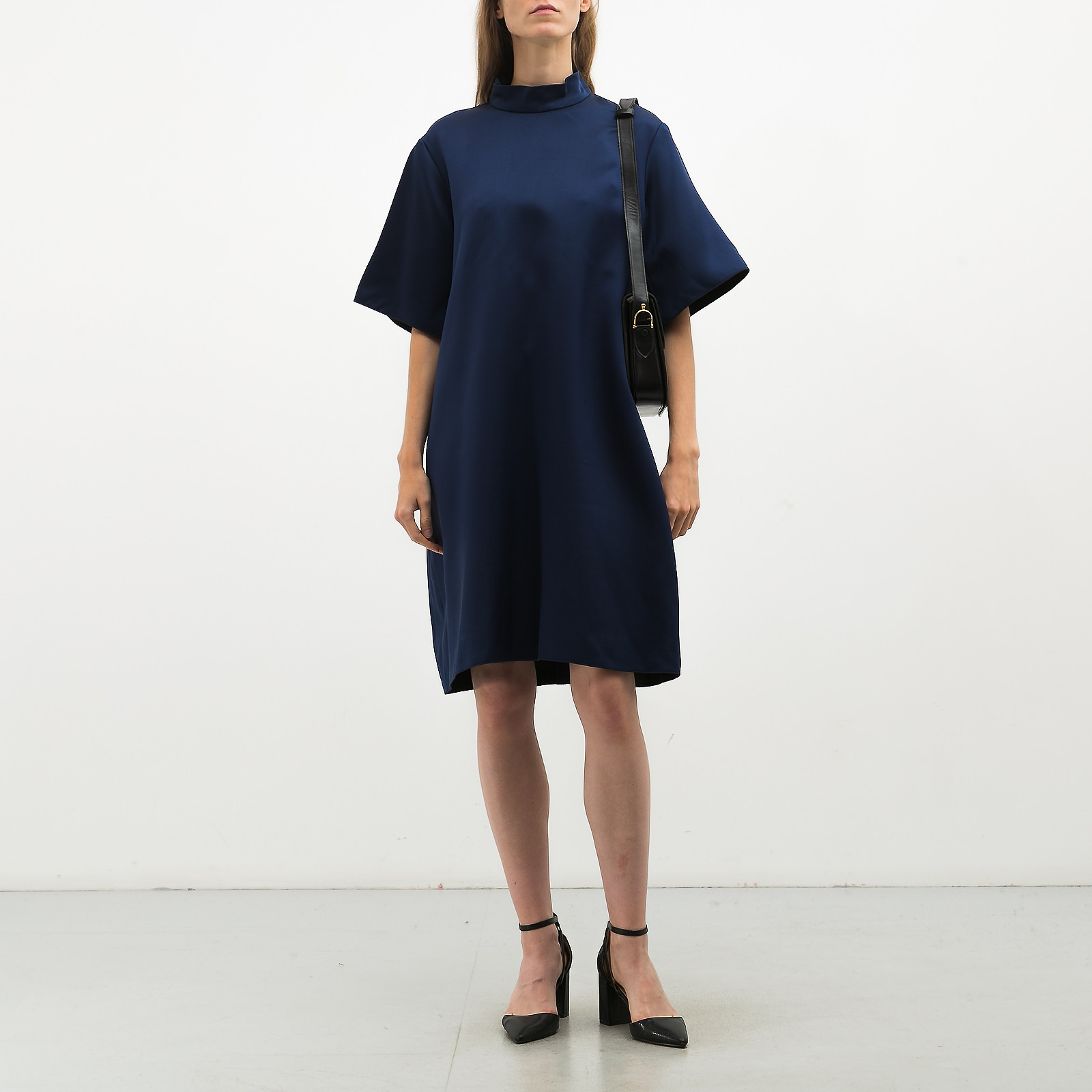 Платье синего цвета Celine - фото из каталога магазина брендовой одежды Second Friend Store Платье Celine - купить оригинал в секонд-хенде SFS - 2