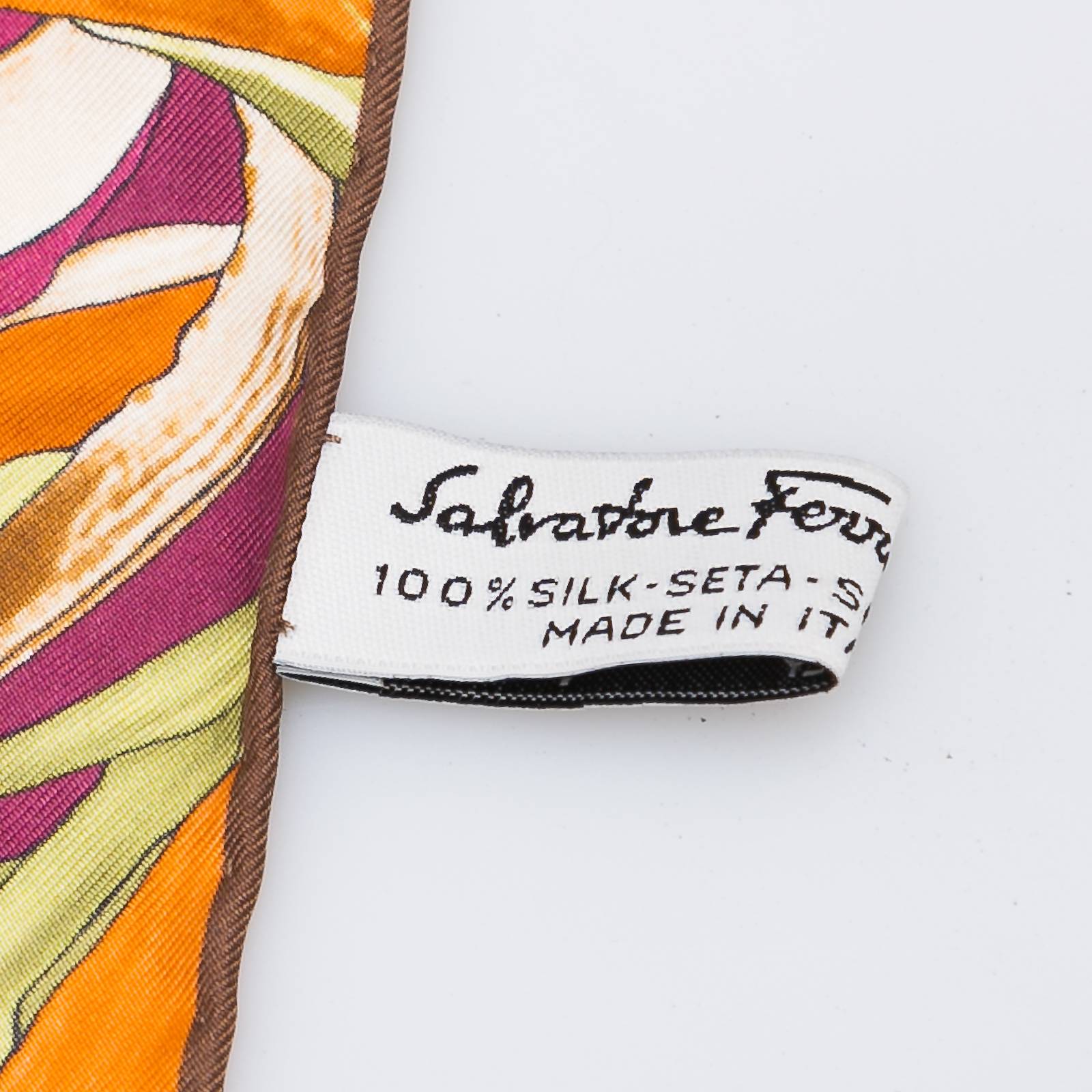 Платок Salvatore Ferragamo - купить оригинал в секонд-хенде SFS - 4