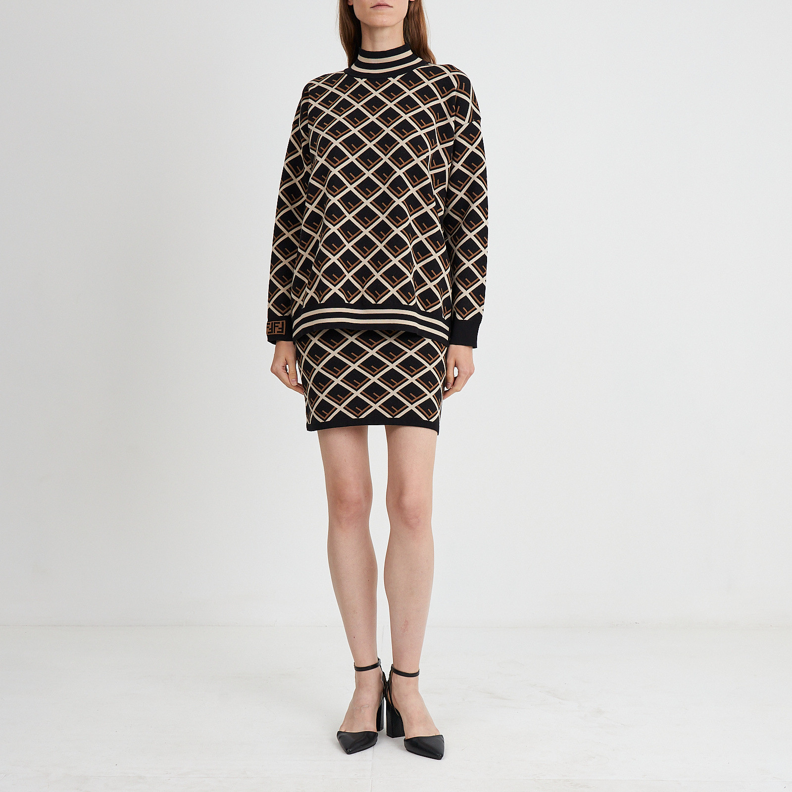 Костюм Fendi - купить оригинал в секонд-хенде SFS - 1