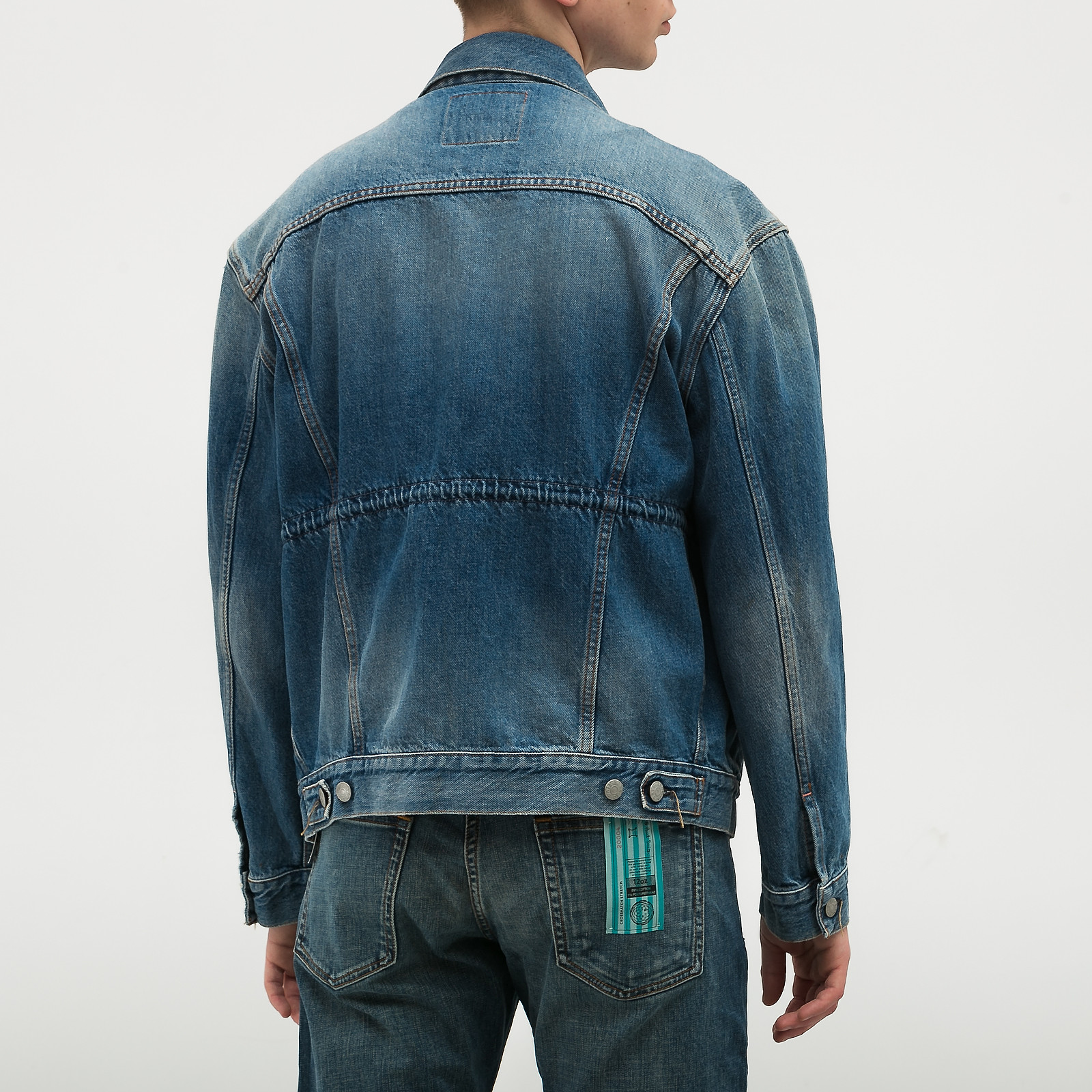 Куртка джинсовая голубого цвета Acne Studios - фото из каталога магазина брендовой одежды Second Friend Store Куртка джинсовая Acne Studios - купить оригинал в секонд-хенде SFS - 2