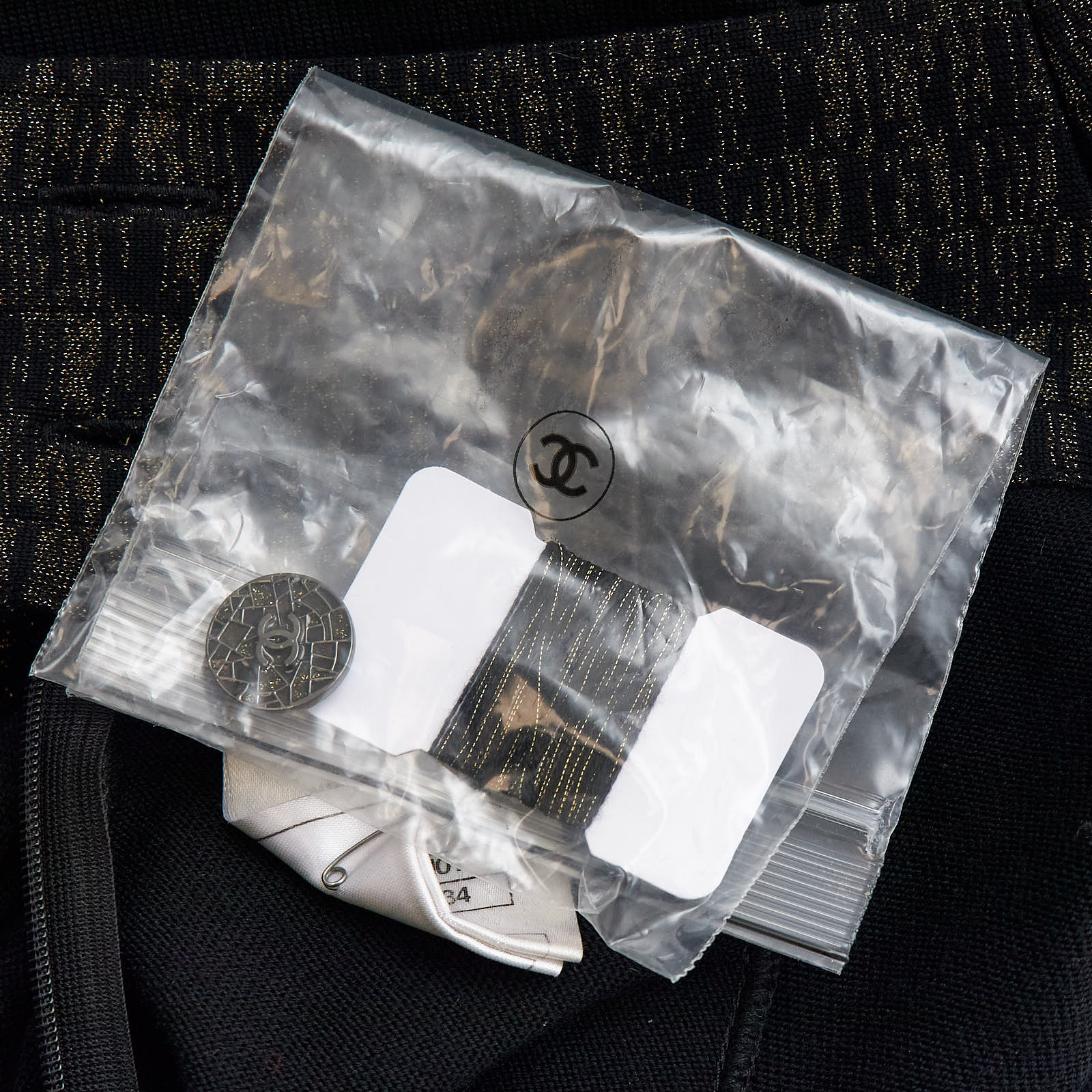 Платье Chanel - купить оригинал в секонд-хенде SFS - 5