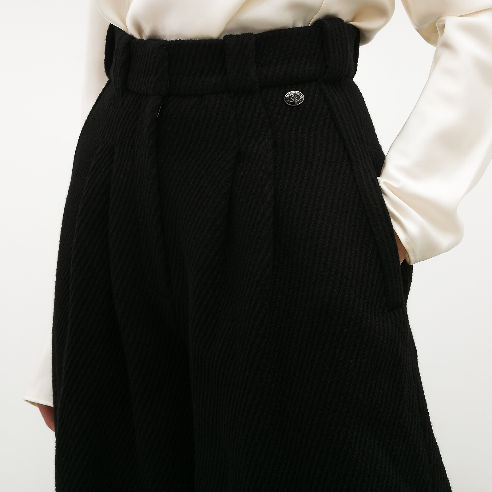 Шорты Chanel - купить оригинал в секонд-хенде SFS - 4