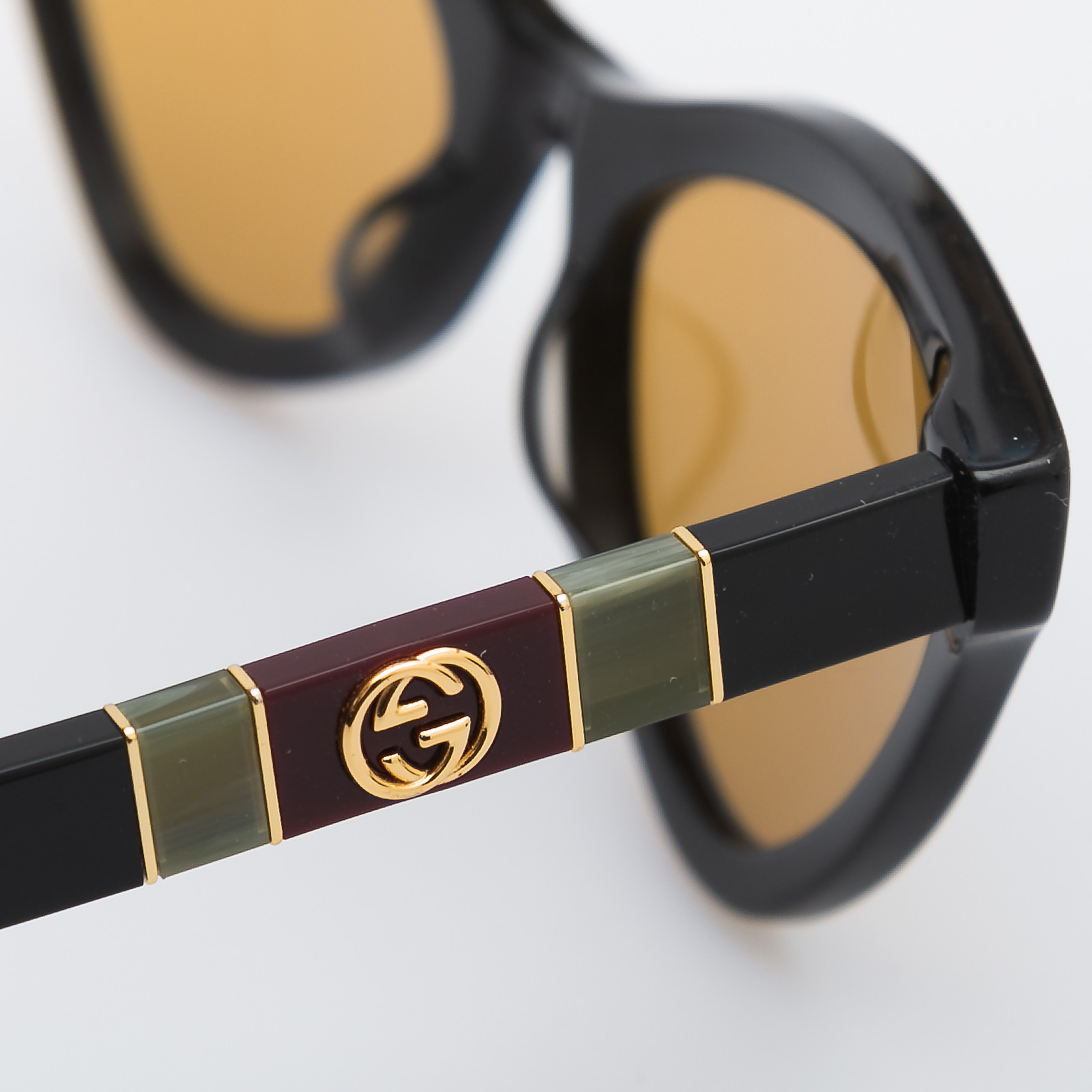 Солнцезащитные очки Gucci - купить оригинал в секонд-хенде SFS - 4