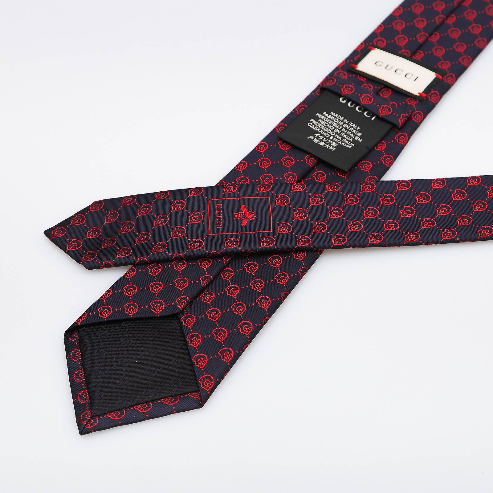 Галстук синего цвета Gucci - фото из каталога магазина брендовой одежды Second Friend Store Галстук Gucci - купить оригинал в секонд-хенде SFS - 3
