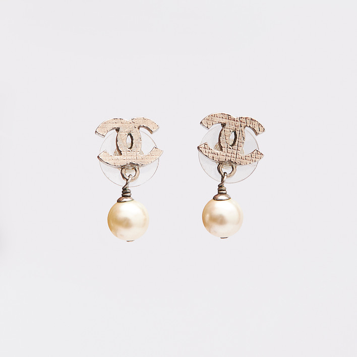 Серьги Chanel