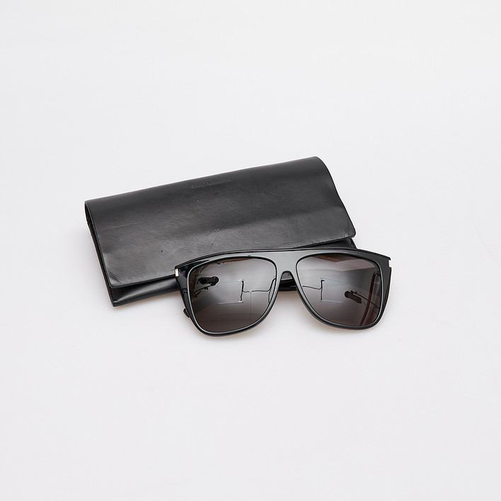 Очки Saint Laurent
