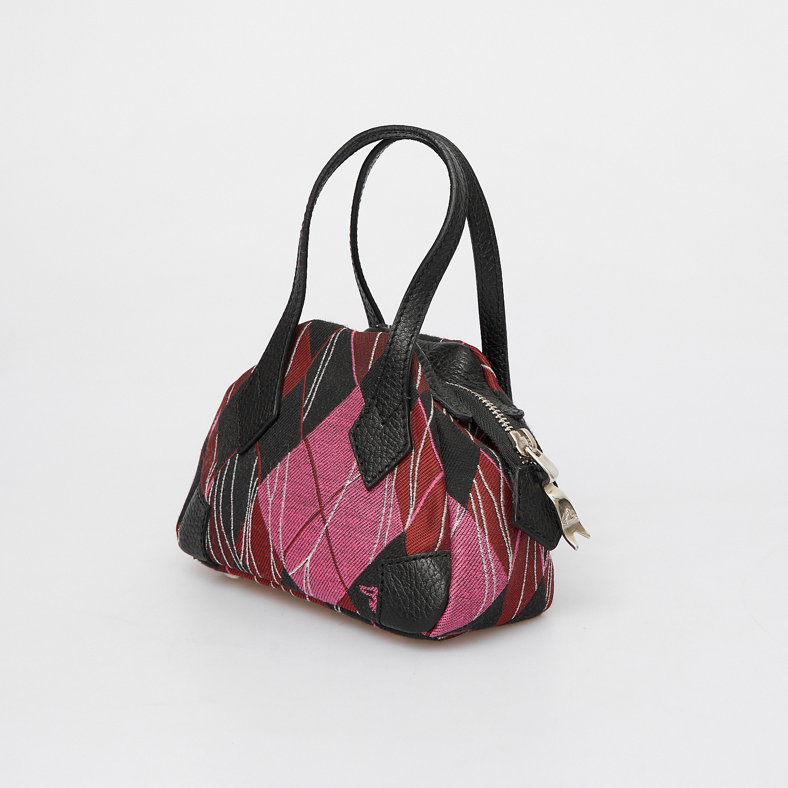 Сумка  черного цвета Vivienne Westwood - фото из каталога магазина брендовой одежды Second Friend Store Сумка Vivienne Westwood - купить оригинал в секонд-хенде SFS - 3