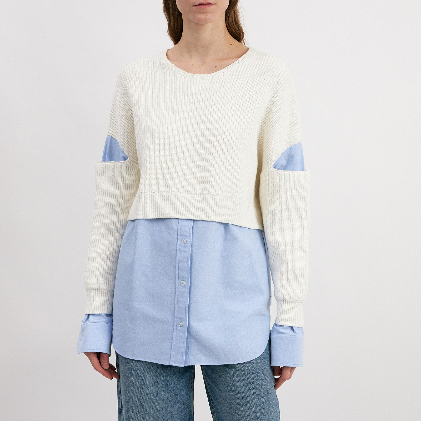 Свитер белого цвета Alexander Wang - фото из каталога магазина брендовой одежды Second Friend Store Свитер Alexander Wang - купить оригинал в секонд-хенде SFS - 1