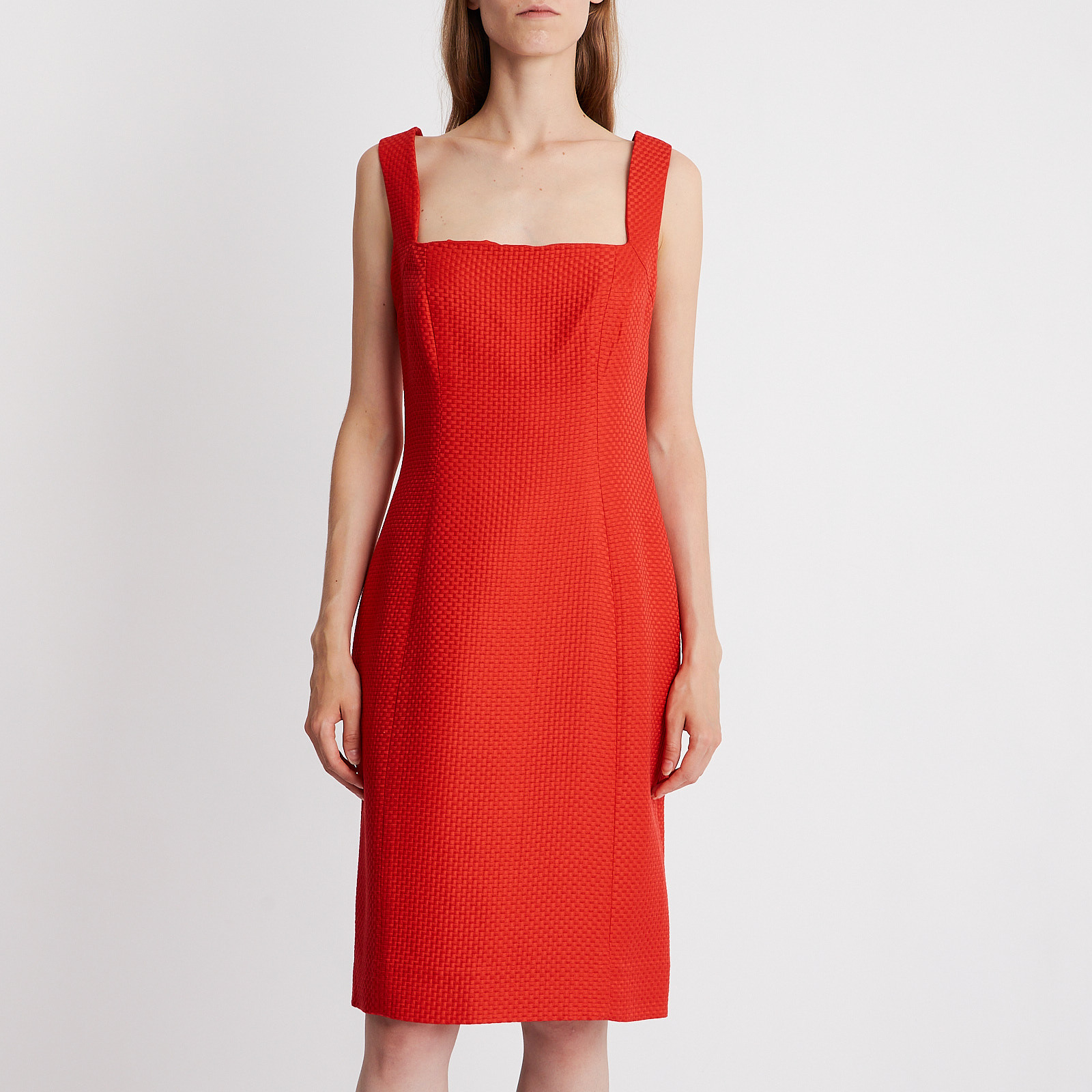 Платье  красного цвета Valentino - фото из каталога магазина брендовой одежды Second Friend Store Платье Valentino - купить оригинал в секонд-хенде SFS - 1