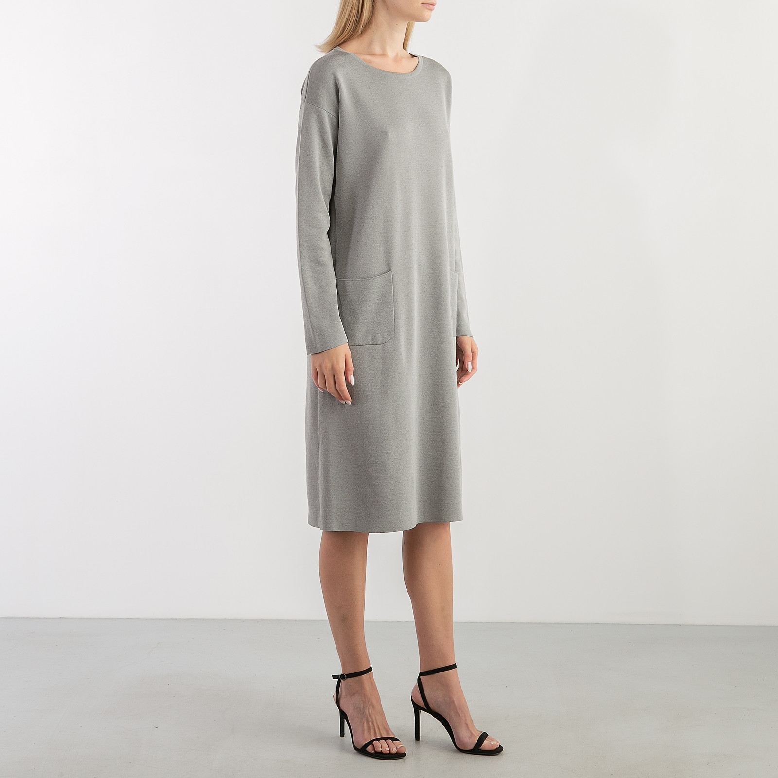 Платье  серого цвета 'S Max Mara - фото из каталога магазина брендовой одежды Second Friend Store Платье 'S Max Mara - купить оригинал в секонд-хенде SFS - 3