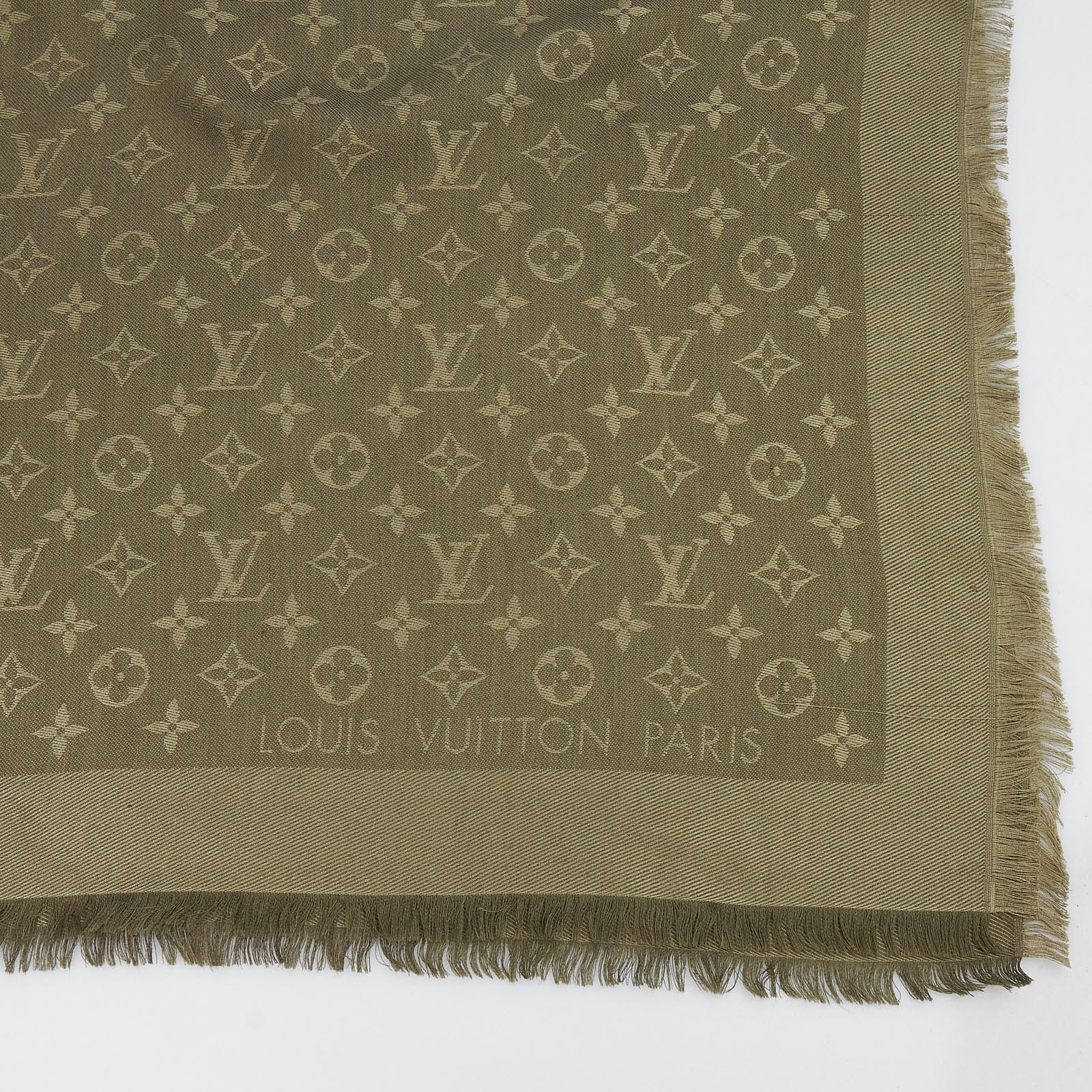 Платок Louis Vuitton - купить оригинал в секонд-хенде SFS - 4