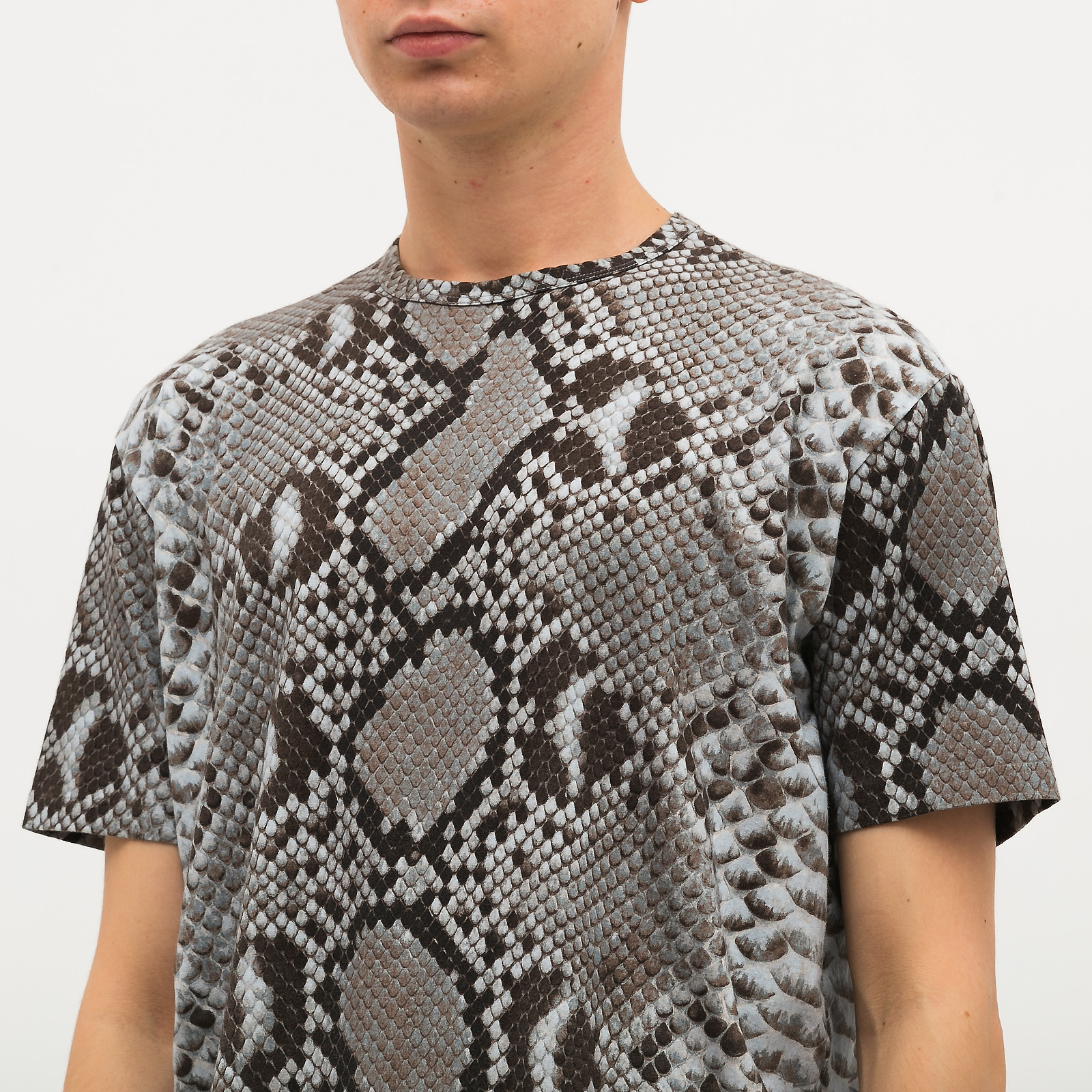 Футболка  Jil Sander - фото из каталога магазина брендовой одежды Second Friend Store Футболка Jil Sander - купить оригинал в секонд-хенде SFS - 3