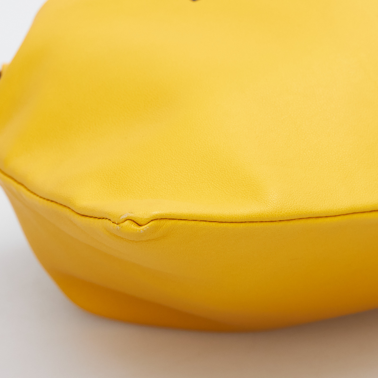 Клатч Fendi - купить оригинал в секонд-хенде SFS - 6