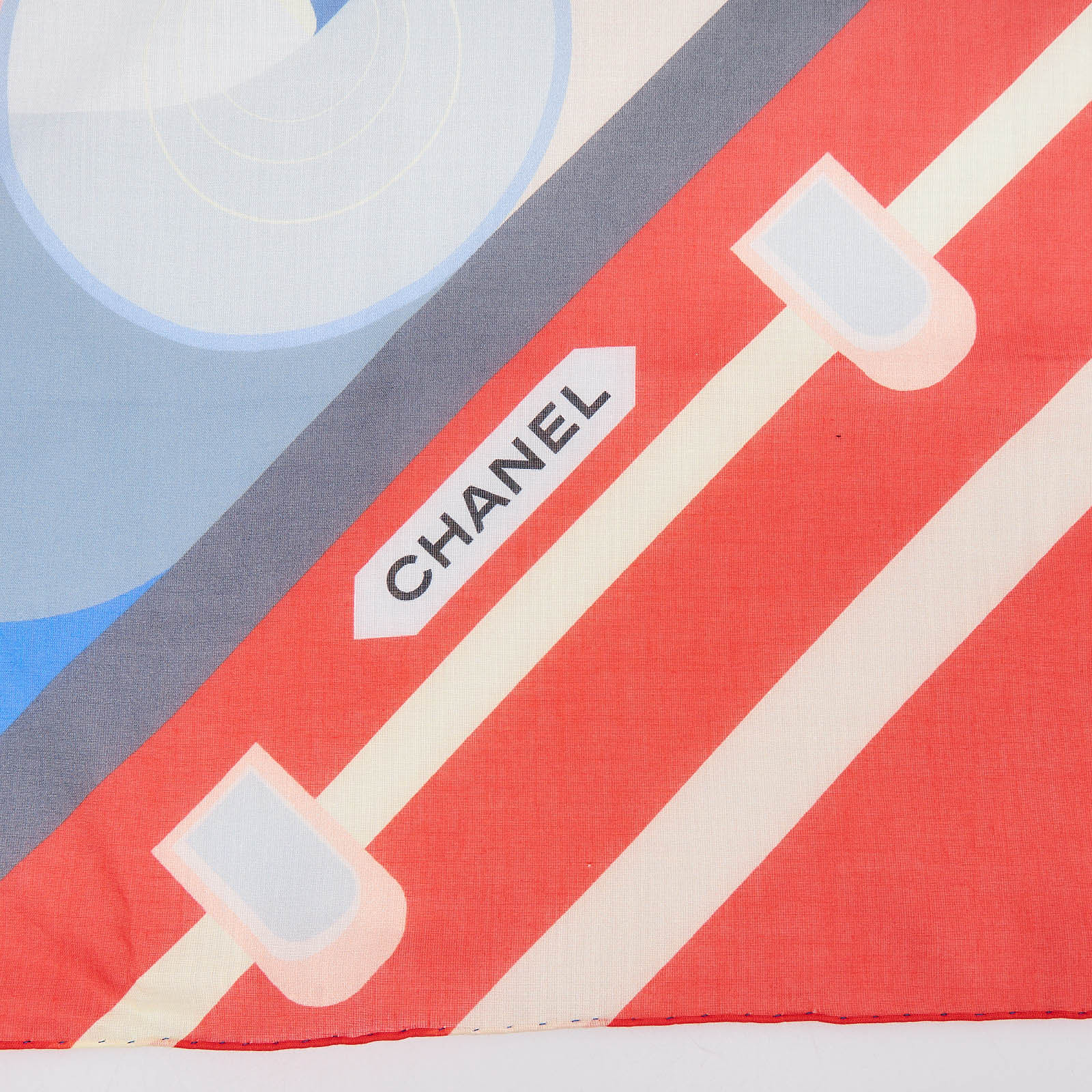 Платок Chanel - купить оригинал в секонд-хенде SFS - 3