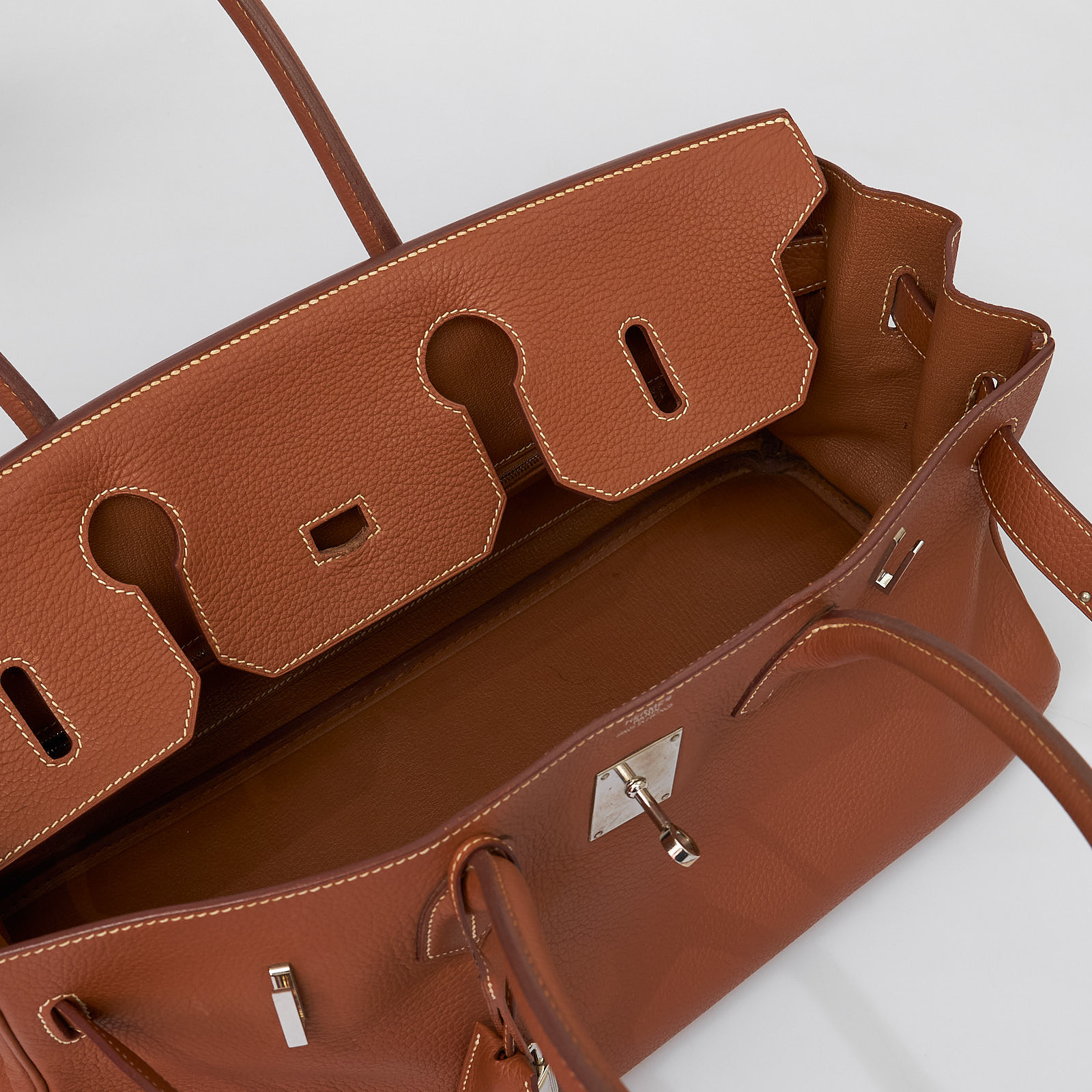 Сумка  коричневого цвета Hermes - фото из каталога магазина брендовой одежды Second Friend Store Сумка Hermes - купить оригинал в секонд-хенде SFS - 8