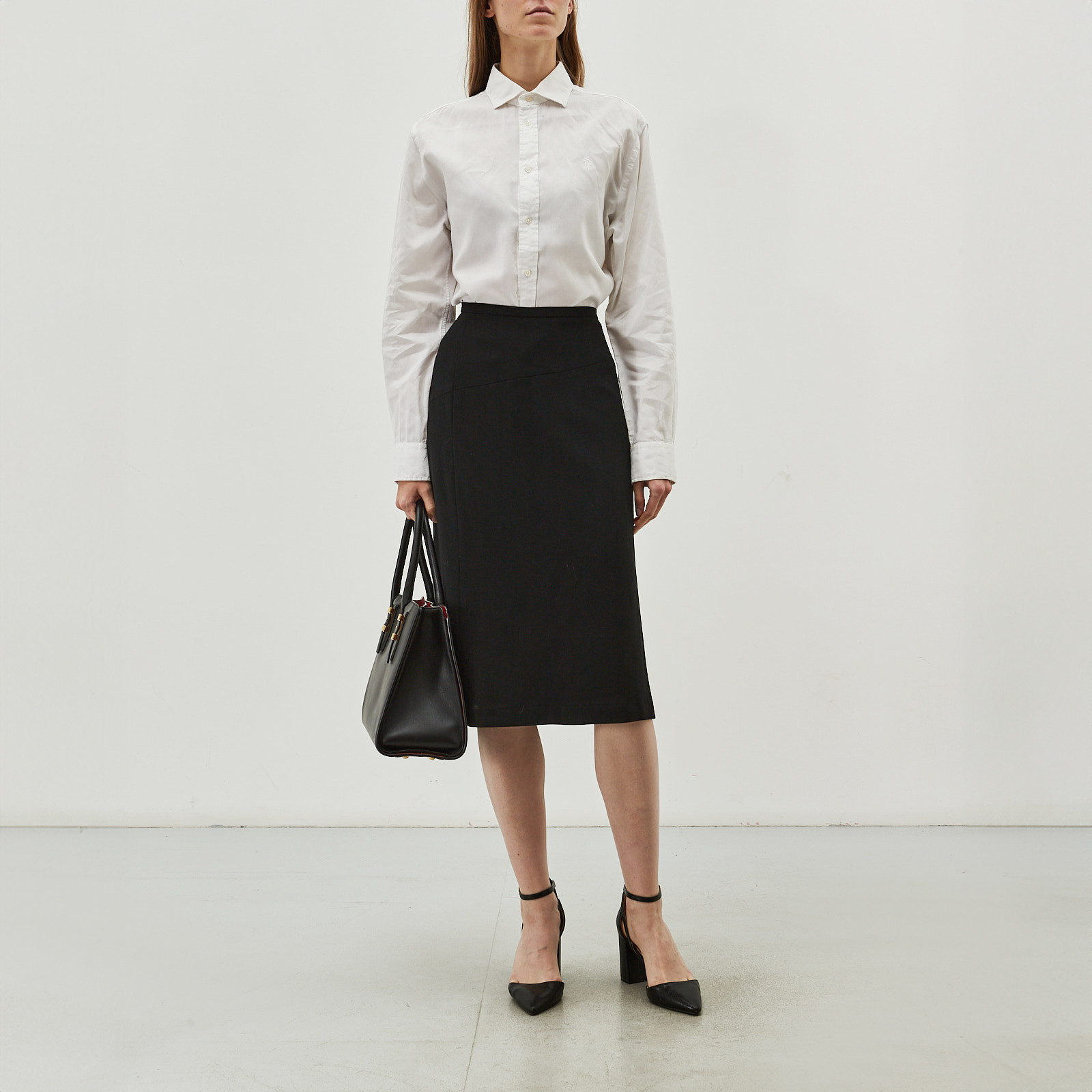 Юбка черного цвета Max Mara - фото из каталога магазина брендовой одежды Second Friend Store Юбка Max Mara - купить оригинал в секонд-хенде SFS - 3