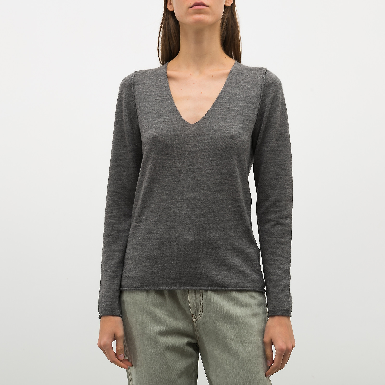 Джемпер серого цвета Zadig & Voltaire - фото из каталога магазина брендовой одежды Second Friend Store Джемпер Zadig & Voltaire - купить оригинал в секонд-хенде SFS - 1