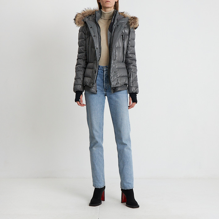 Пуховик Moncler