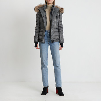 Пуховик Moncler