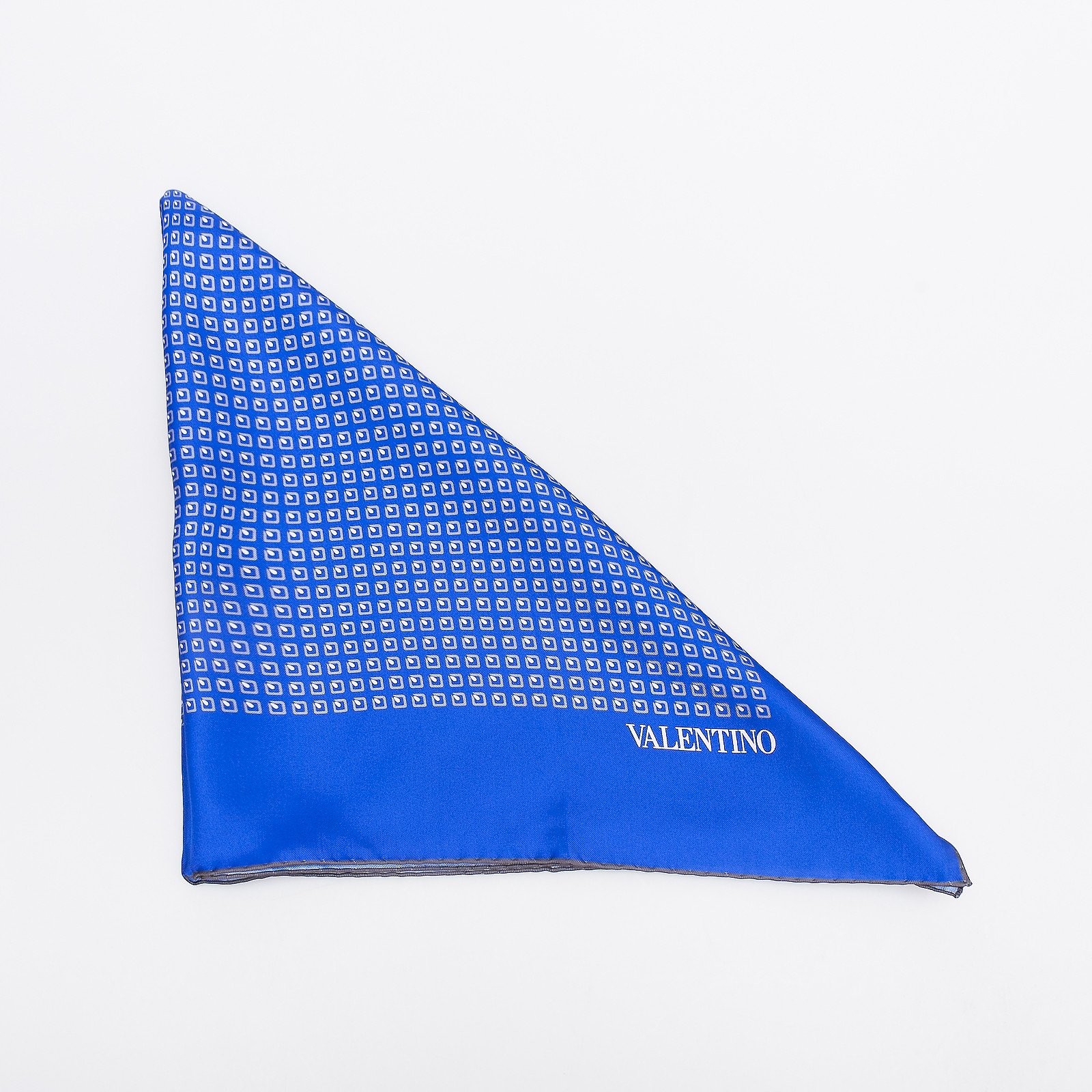 Платок синего цвета Valentino - фото из каталога магазина брендовой одежды Second Friend Store Платок Valentino - купить оригинал в секонд-хенде SFS - 1
