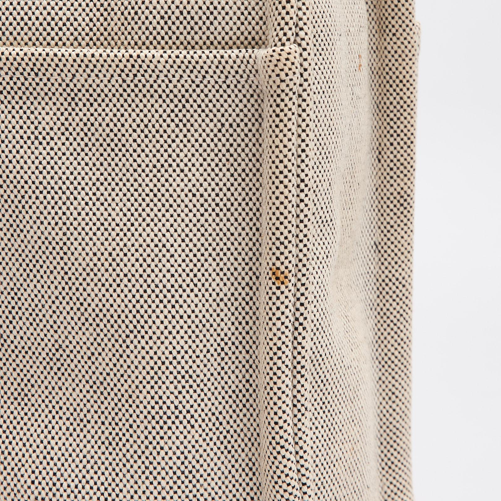 Сумка  серого цвета Hermes - фото из каталога магазина брендовой одежды Second Friend Store Сумка Hermes - купить оригинал в секонд-хенде SFS - 6