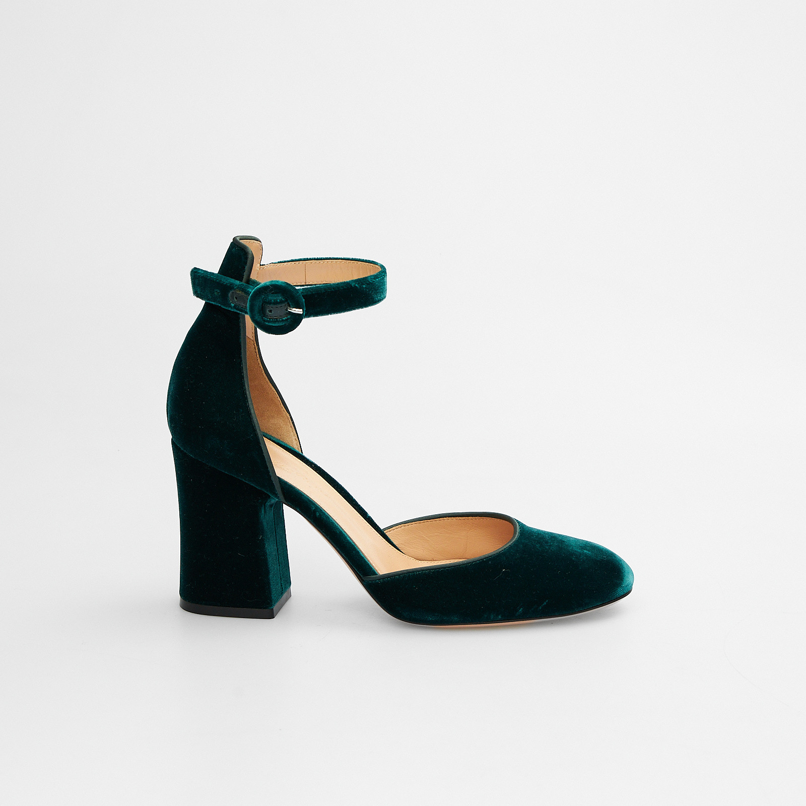 Босоножки зеленого цвета Gianvito Rossi - фото из каталога магазина брендовой одежды Second Friend Store Босоножки Gianvito Rossi - купить оригинал в секонд-хенде SFS - 1