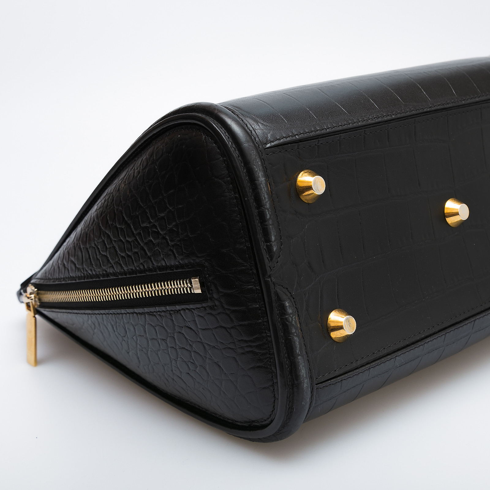 Сумка черного цвета Alexander McQueen - фото из каталога магазина брендовой одежды Second Friend Store Сумка Alexander McQueen - купить оригинал в секонд-хенде SFS - 5