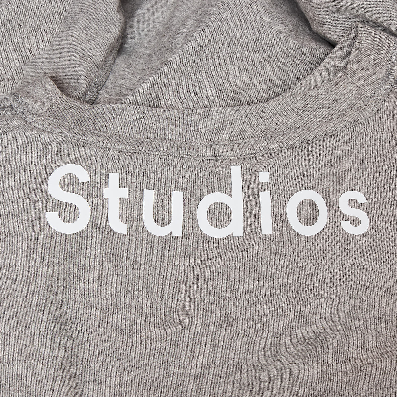 Футболка серого цвета Acne Studios - фото из каталога магазина брендовой одежды Second Friend Store Футболка Acne Studios - купить оригинал в секонд-хенде SFS - 5