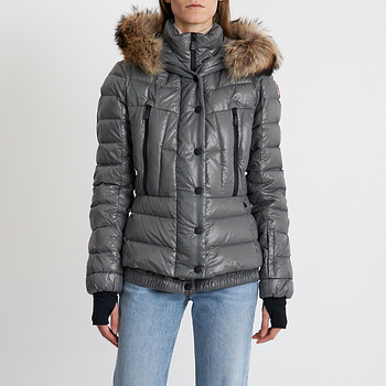 Пуховик Moncler