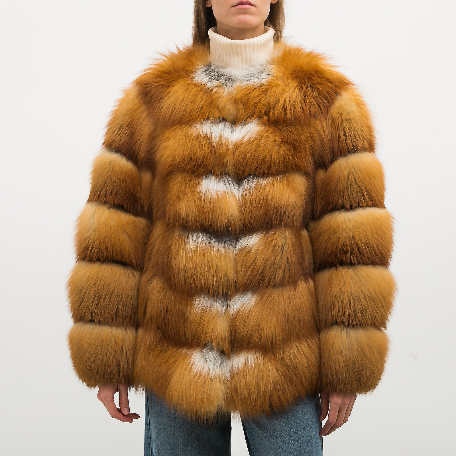 Шуба оранжевого цвета Yves Salomon - фото из каталога магазина брендовой одежды Second Friend Store Шуба Yves Salomon - купить оригинал в секонд-хенде SFS - 1