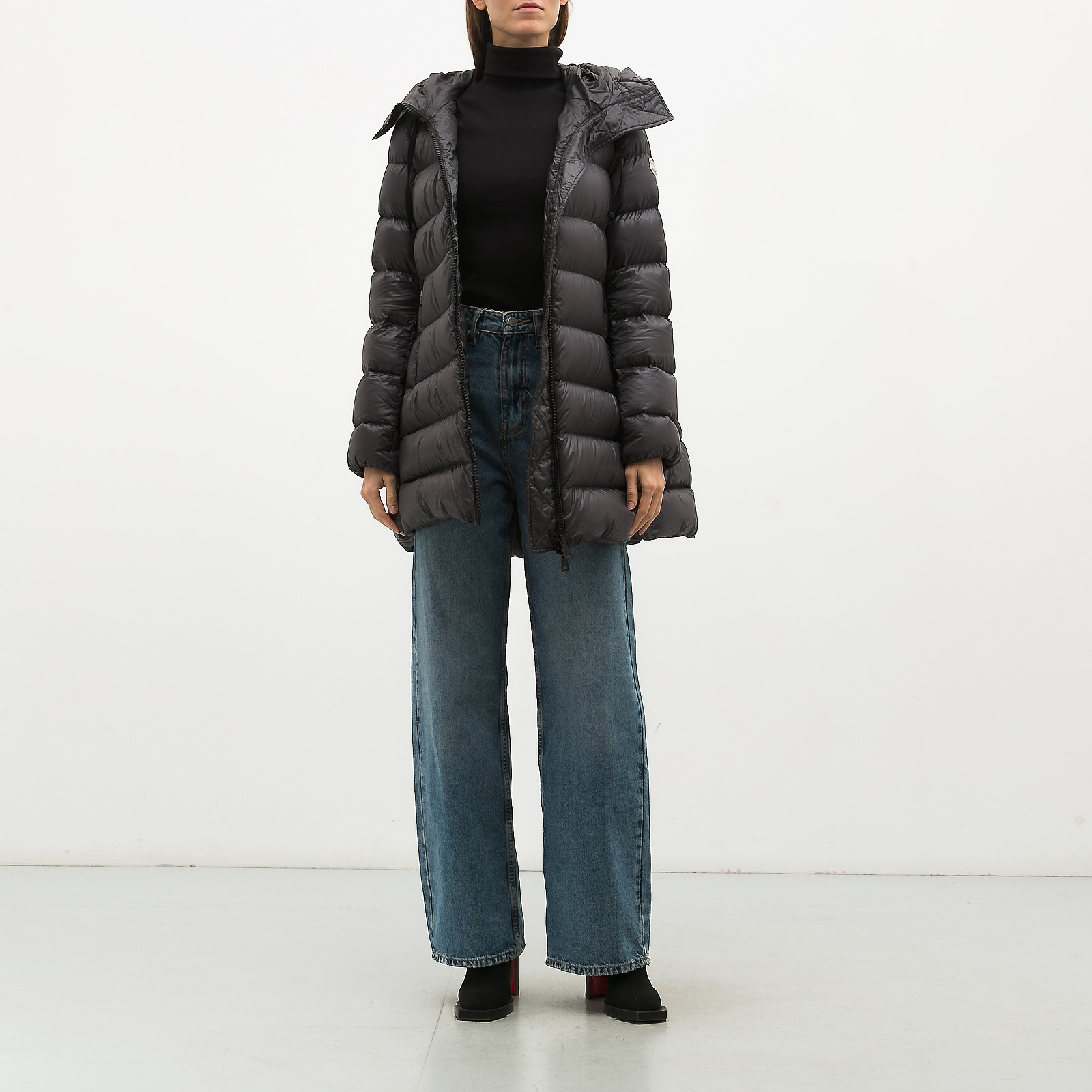 Пуховик Moncler - купить оригинал в секонд-хенде SFS - 3