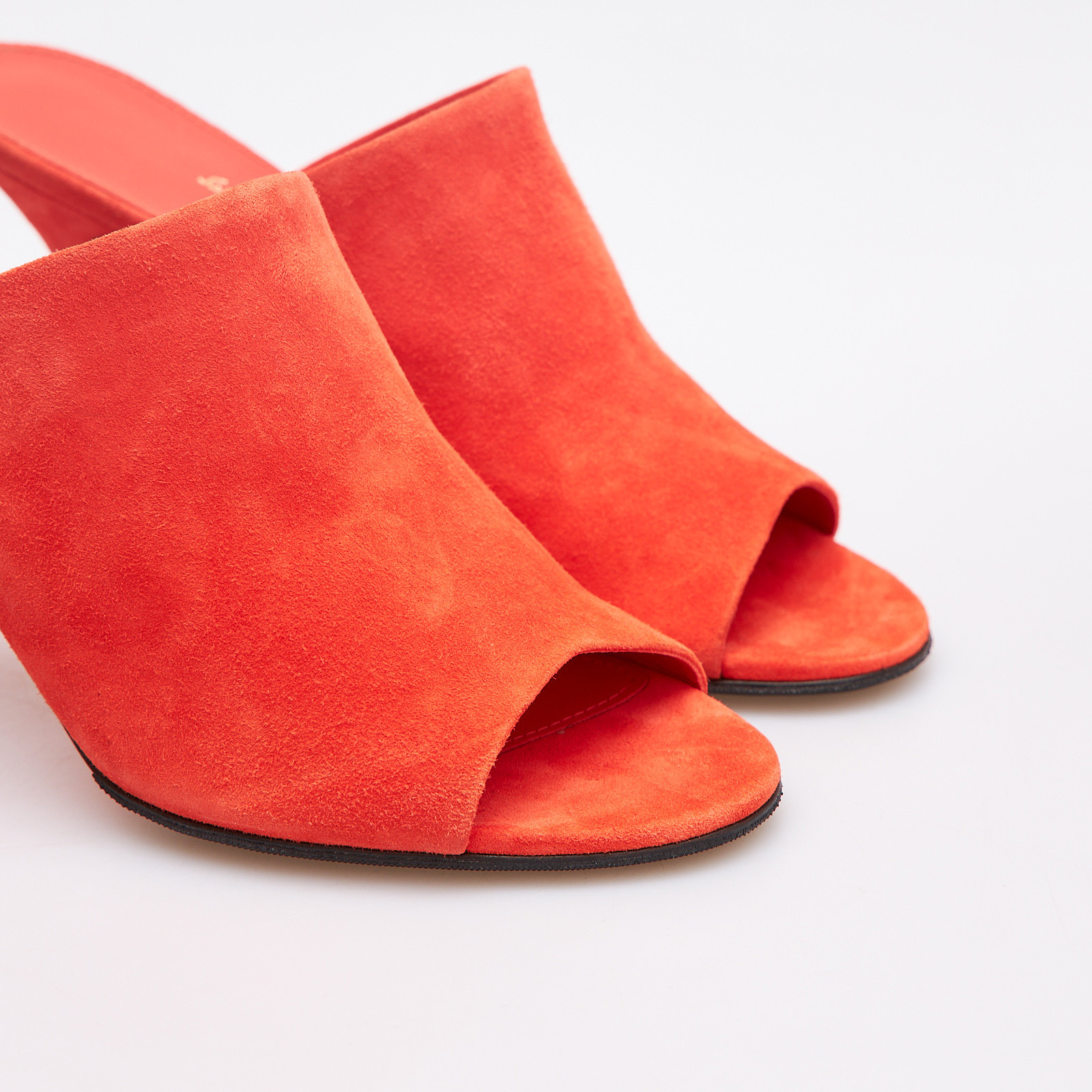 Мюли оранжевого цвета Salvatore Ferragamo - фото из каталога магазина брендовой одежды Second Friend Store Мюли Salvatore Ferragamo - купить оригинал в секонд-хенде SFS - 4