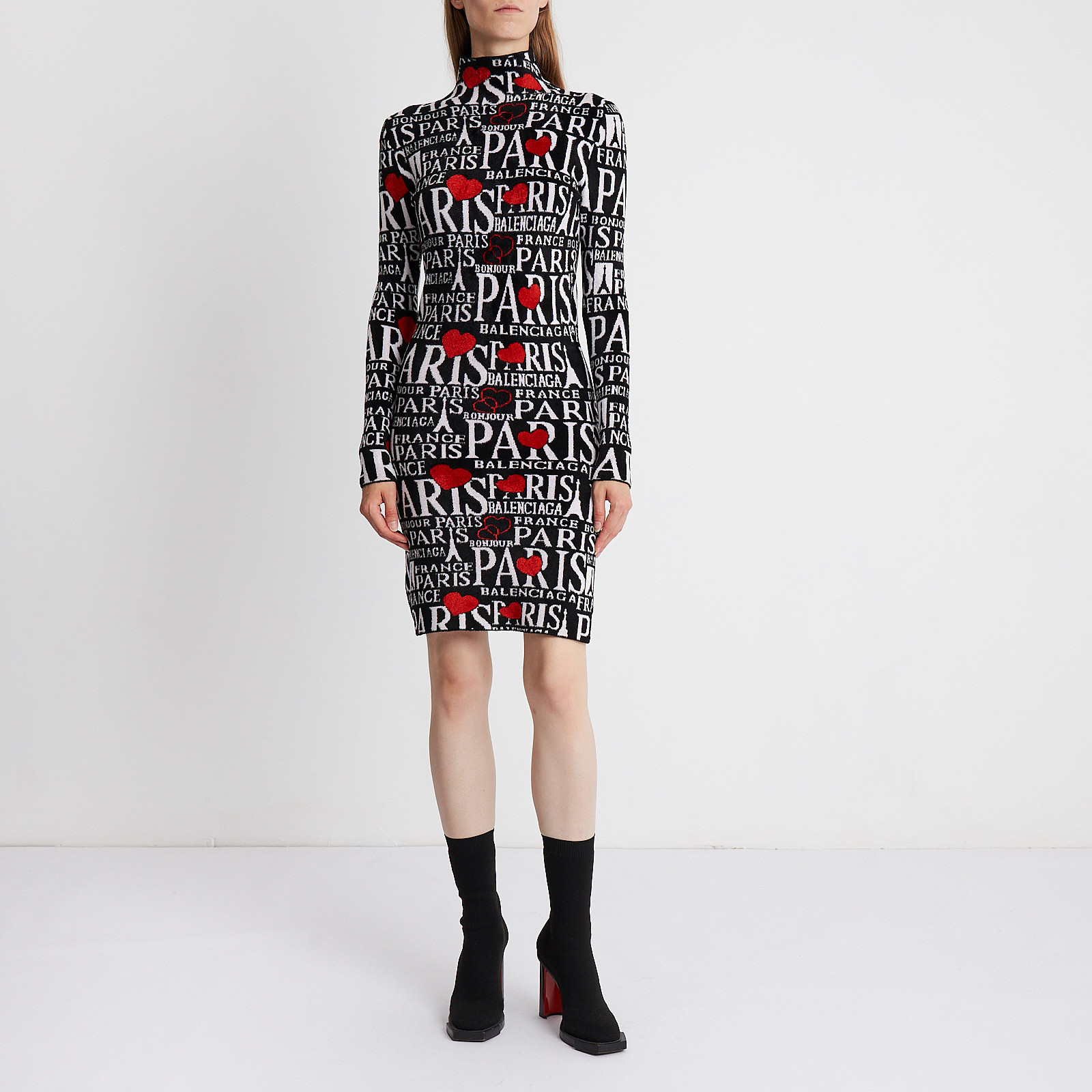 Платье черного цвета Balenciaga - фото из каталога магазина брендовой одежды Second Friend Store Платье Balenciaga - купить оригинал в секонд-хенде SFS - 2
