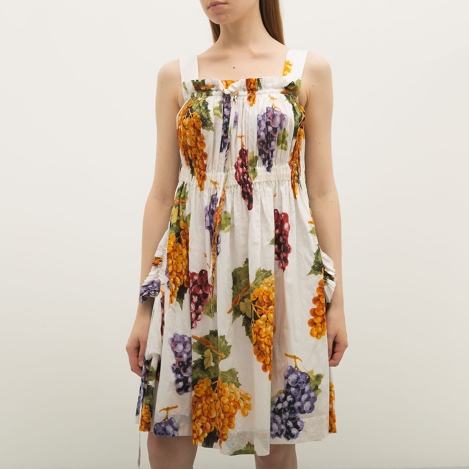 Платье белого цвета Vivienne Westwood - фото из каталога магазина брендовой одежды Second Friend Store Платье Vivienne Westwood - купить оригинал в секонд-хенде SFS - 1