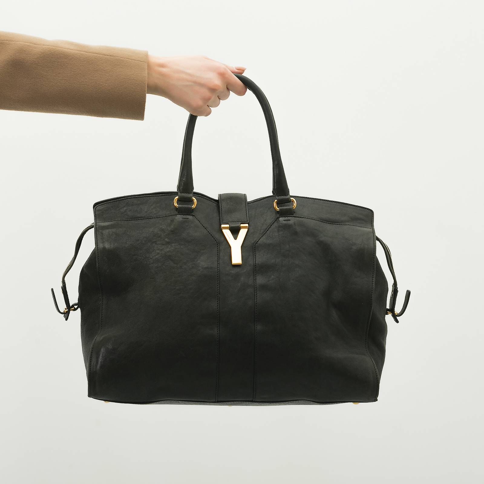 Сумка Yves Saint Laurent - купить оригинал в секонд-хенде SFS