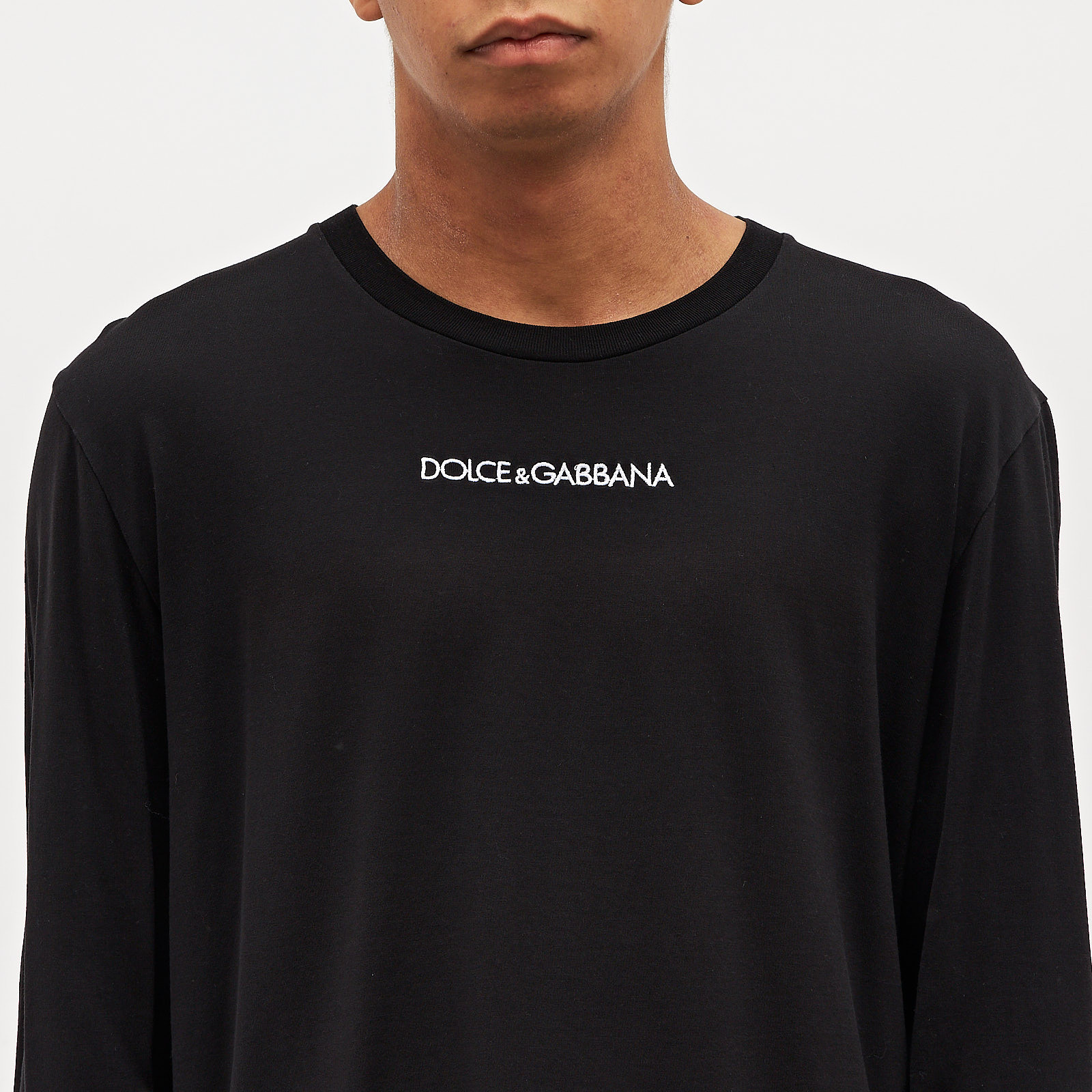 Лонгслив черного цвета Dolce&Gabbana - фото из каталога магазина брендовой одежды Second Friend Store Лонгслив Dolce&Gabbana - купить оригинал в секонд-хенде SFS - 4