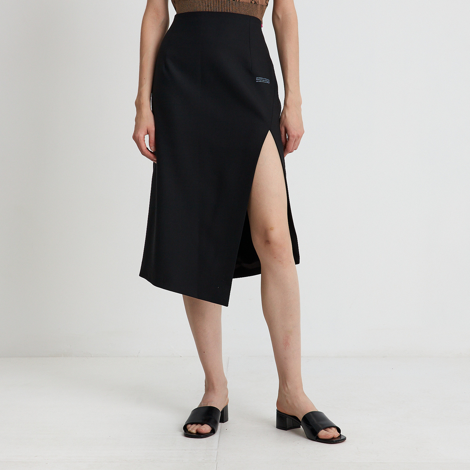 Юбка черного цвета Off-White - фото из каталога магазина брендовой одежды Second Friend Store Юбка Off-White - купить оригинал в секонд-хенде SFS - 1