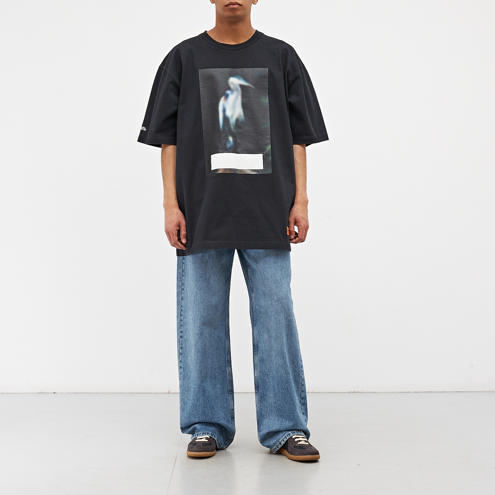 Футболка черного цвета Heron Preston - фото из каталога магазина брендовой одежды Second Friend Store Футболка Heron Preston - купить оригинал в секонд-хенде SFS - 2