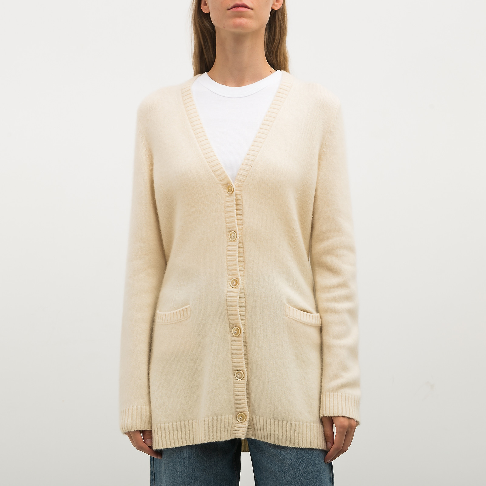 Кардиган белого цвета Loro Piana - фото из каталога магазина брендовой одежды Second Friend Store Кардиган Loro Piana - купить оригинал в секонд-хенде SFS - 1