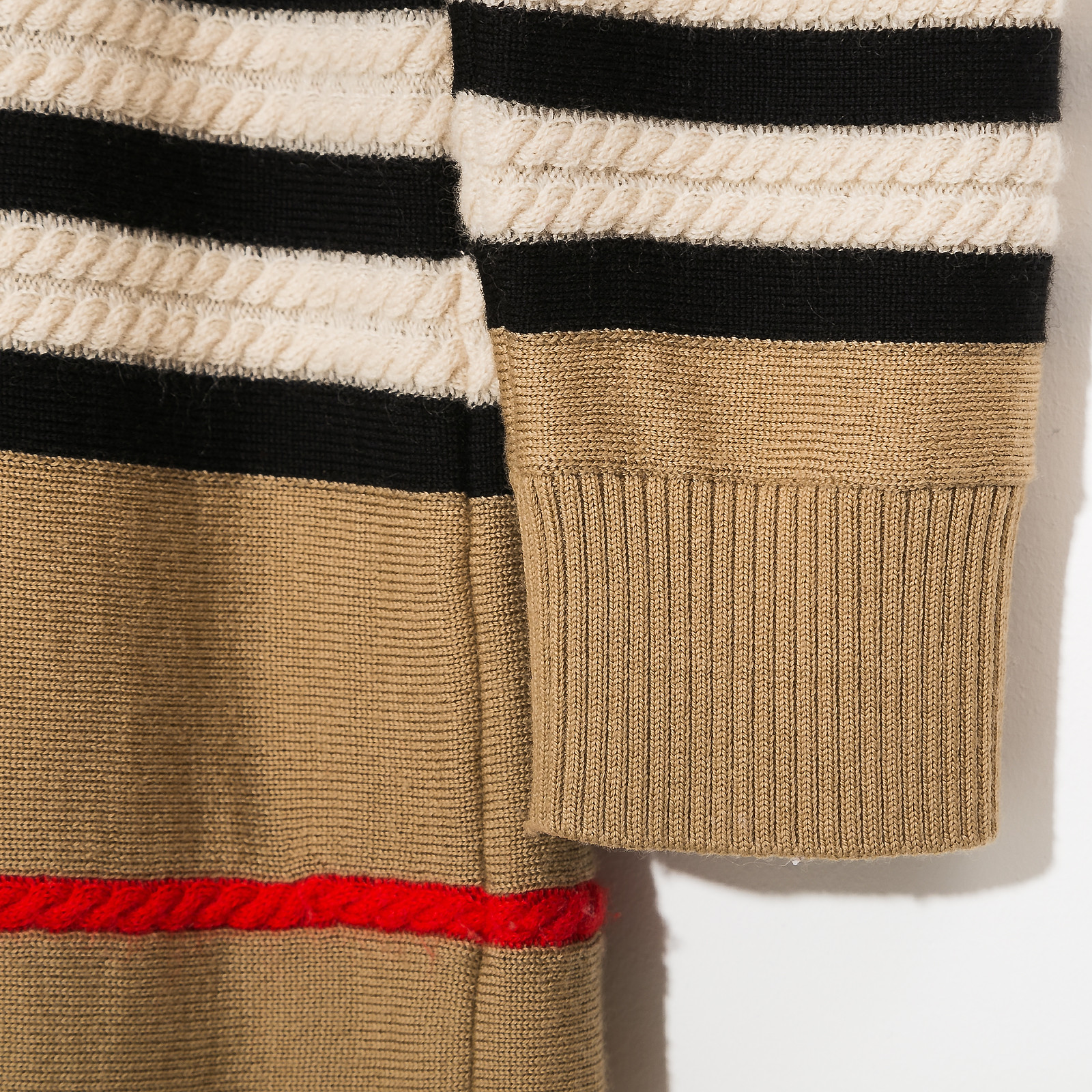 Платье Burberry - купить оригинал в секонд-хенде SFS - 4