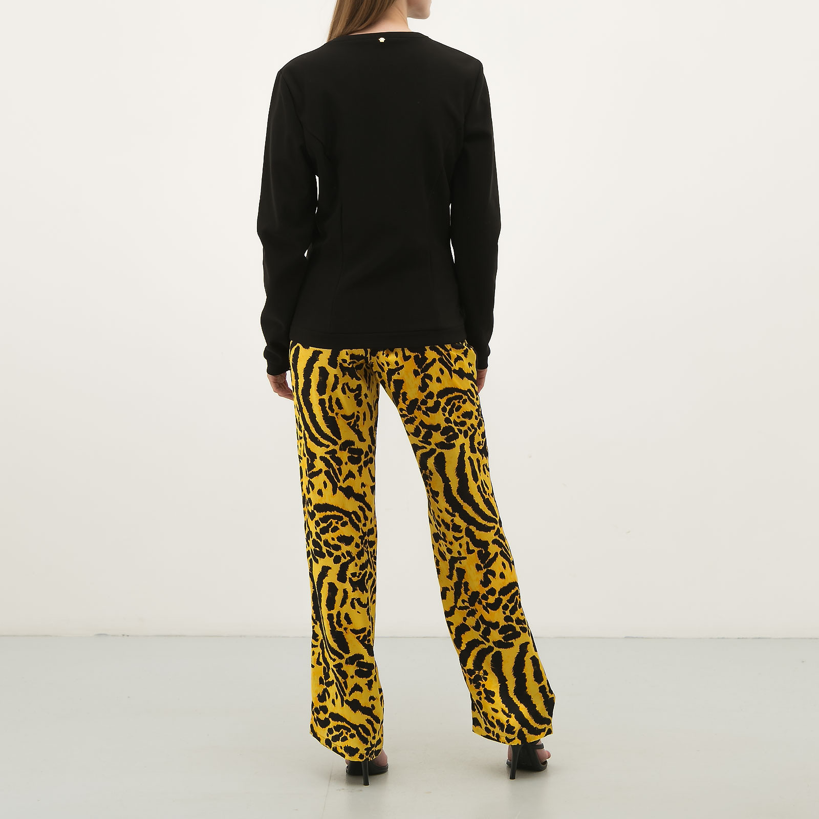 Костюм Versace - купить оригинал в секонд-хенде SFS - 2
