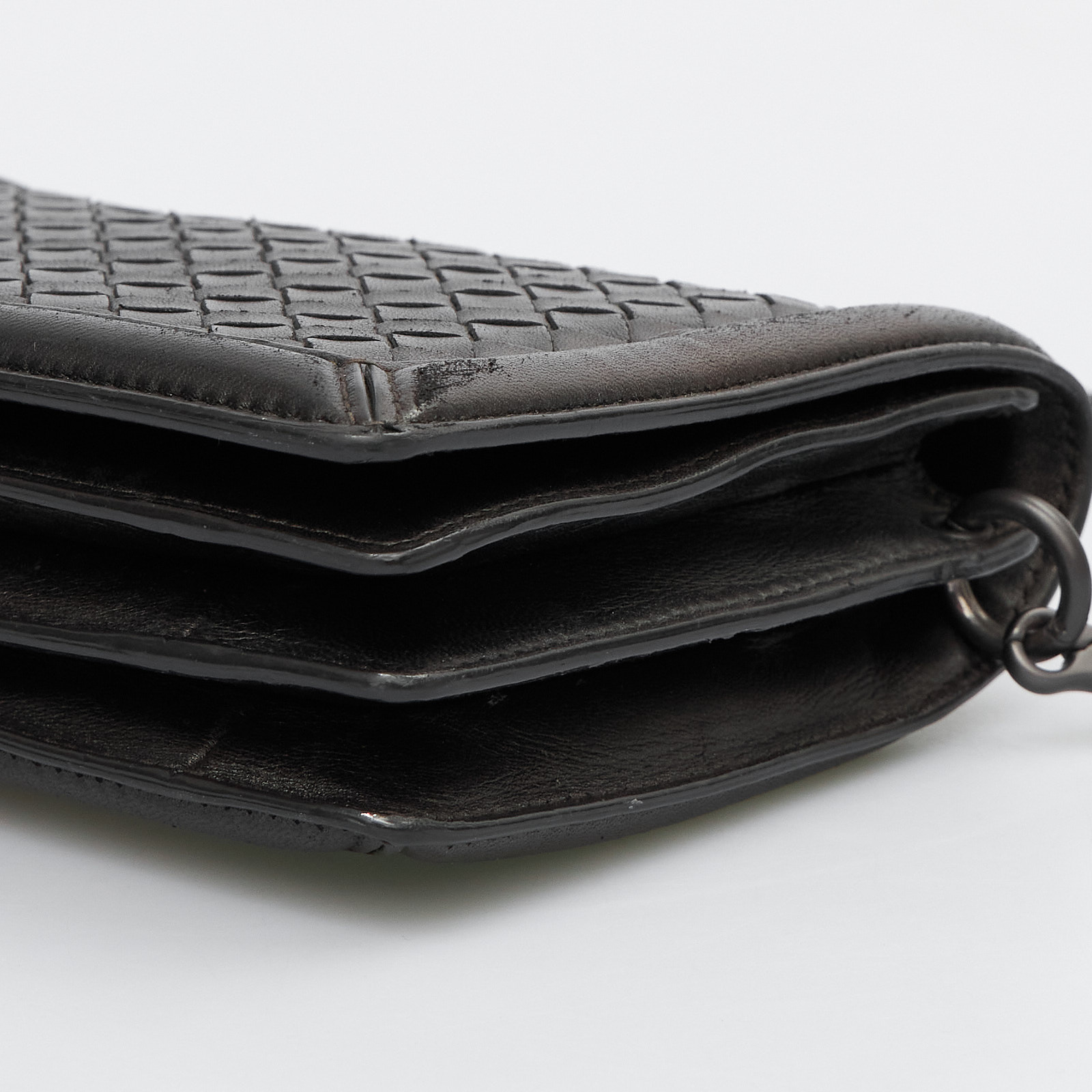 Сумка черного цвета Bottega Veneta - фото из каталога магазина брендовой одежды Second Friend Store Сумка Bottega Veneta - купить оригинал в секонд-хенде SFS - 6