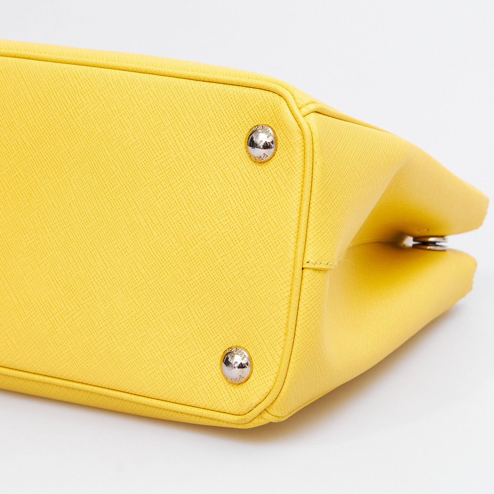 Сумка Prada - купить оригинал в секонд-хенде SFS - 7