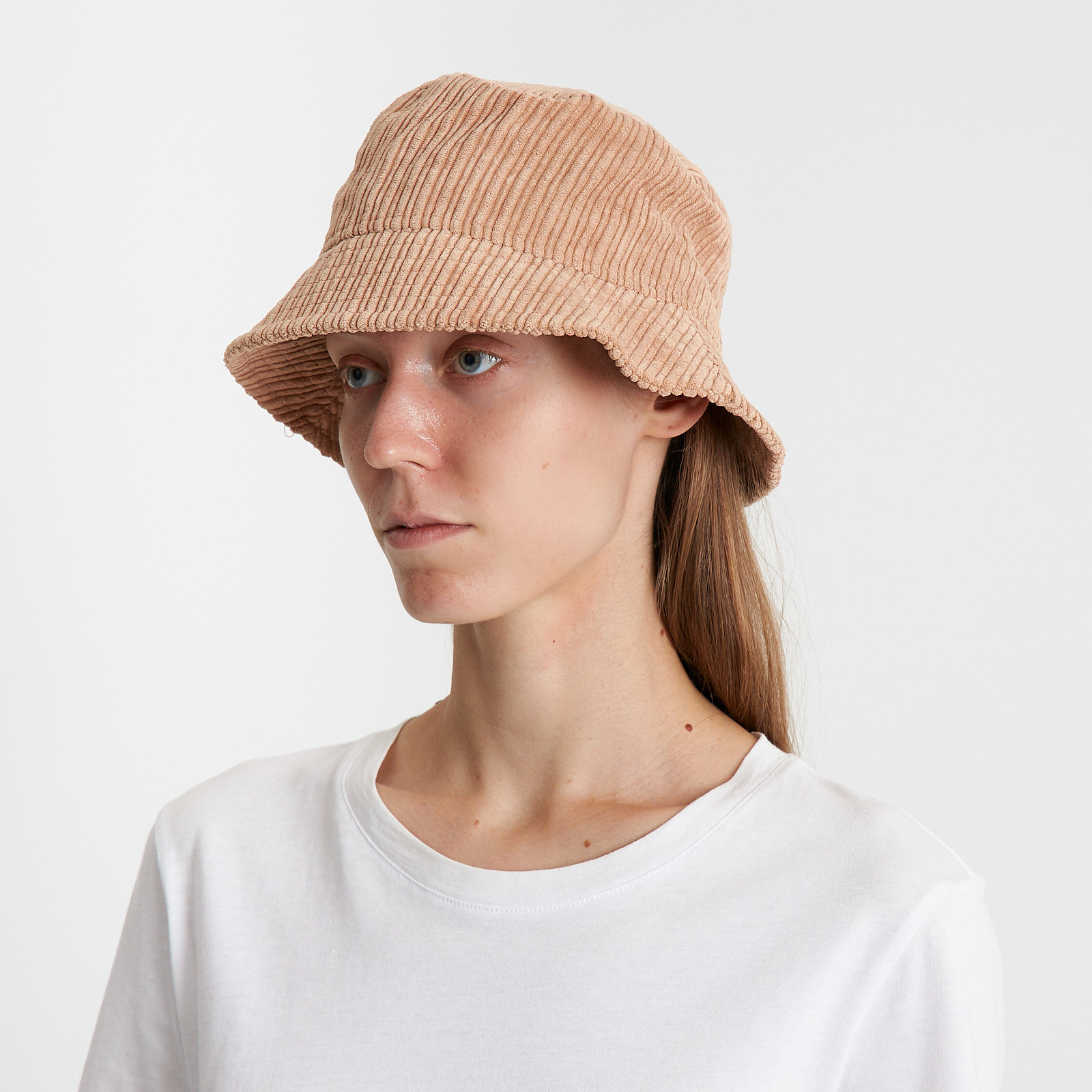 Панама бежевого цвета Isabel Marant - фото из каталога магазина брендовой одежды Second Friend Store Панама Isabel Marant - купить оригинал в секонд-хенде SFS - 2