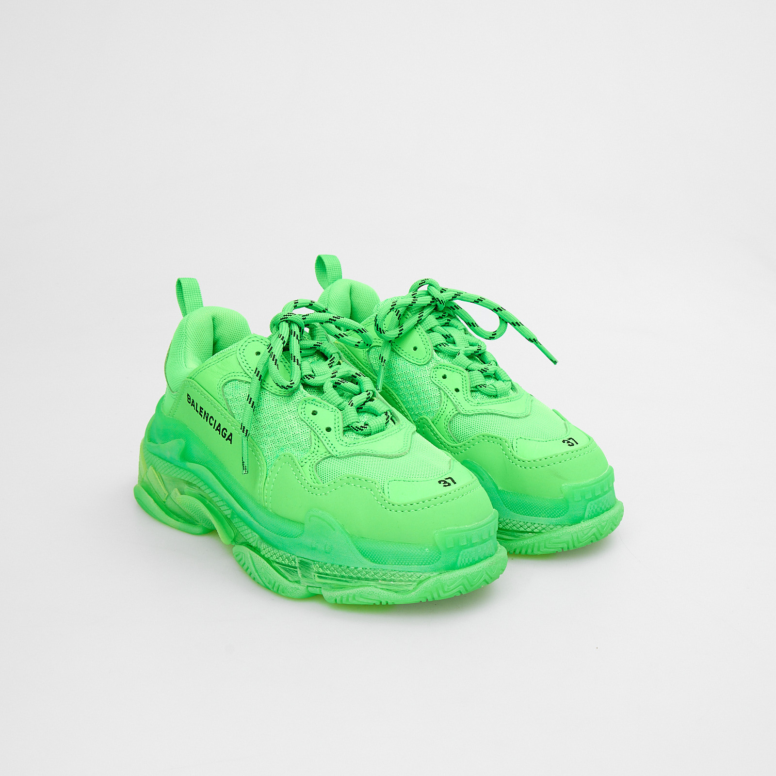 Кроссовки зеленого цвета Balenciaga - фото из каталога магазина брендовой одежды Second Friend Store Кроссовки Balenciaga - купить оригинал в секонд-хенде SFS - 2