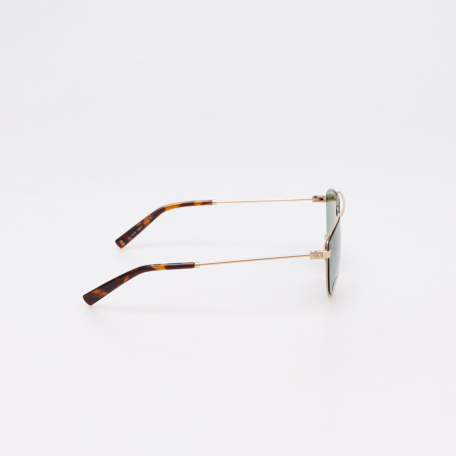 Очки  зеленого цвета Givenchy - фото из каталога магазина брендовой одежды Second Friend Store Очки Givenchy - купить оригинал в секонд-хенде SFS - 3