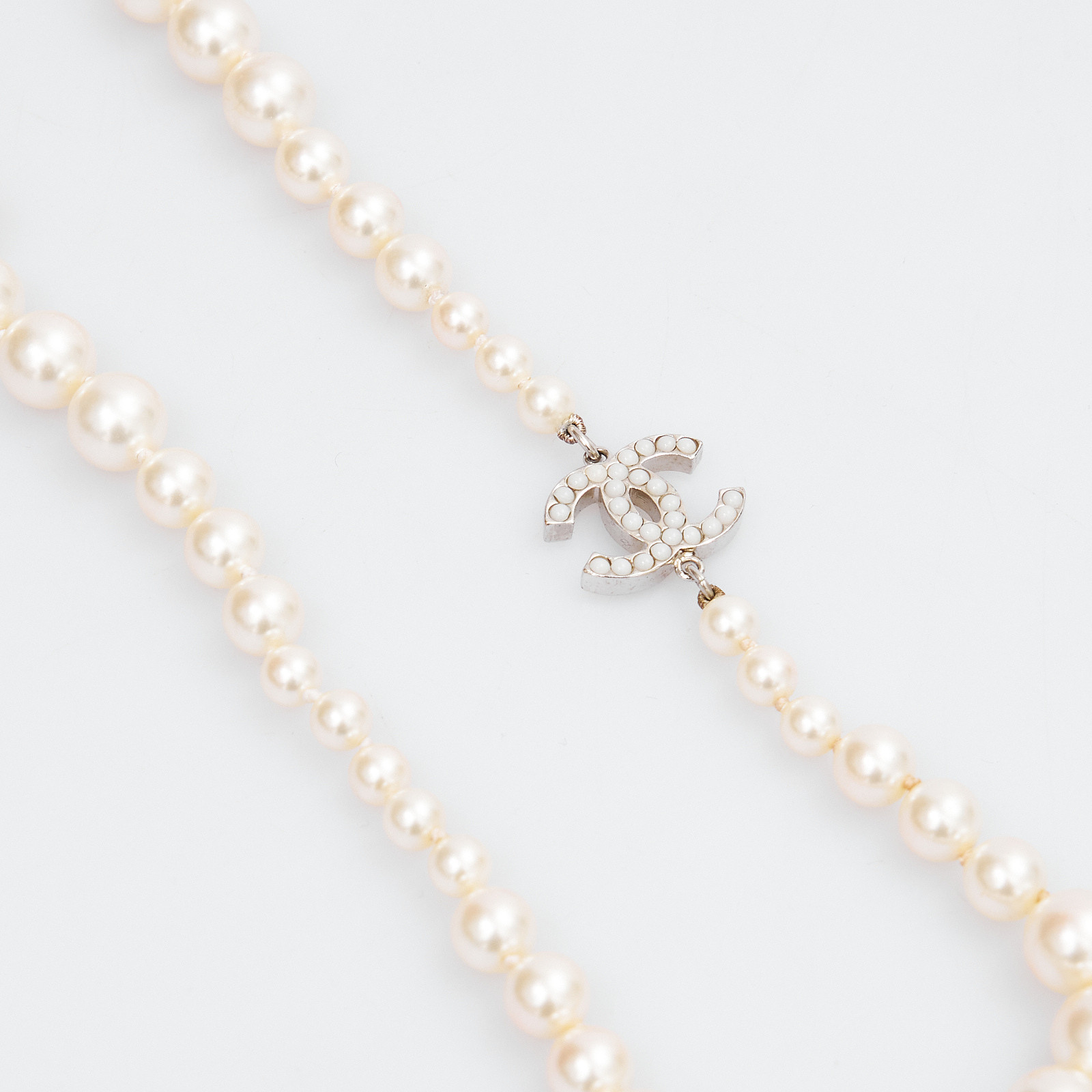 Колье Chanel - купить оригинал в секонд-хенде SFS - 3